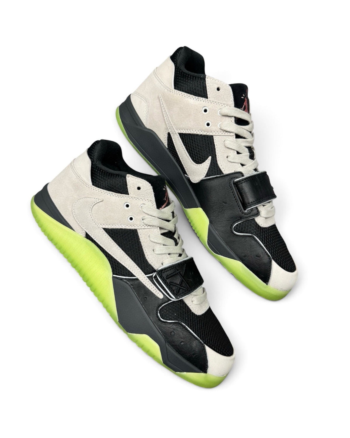Jumpman Jack TR x Chase B “Black Night Silver”