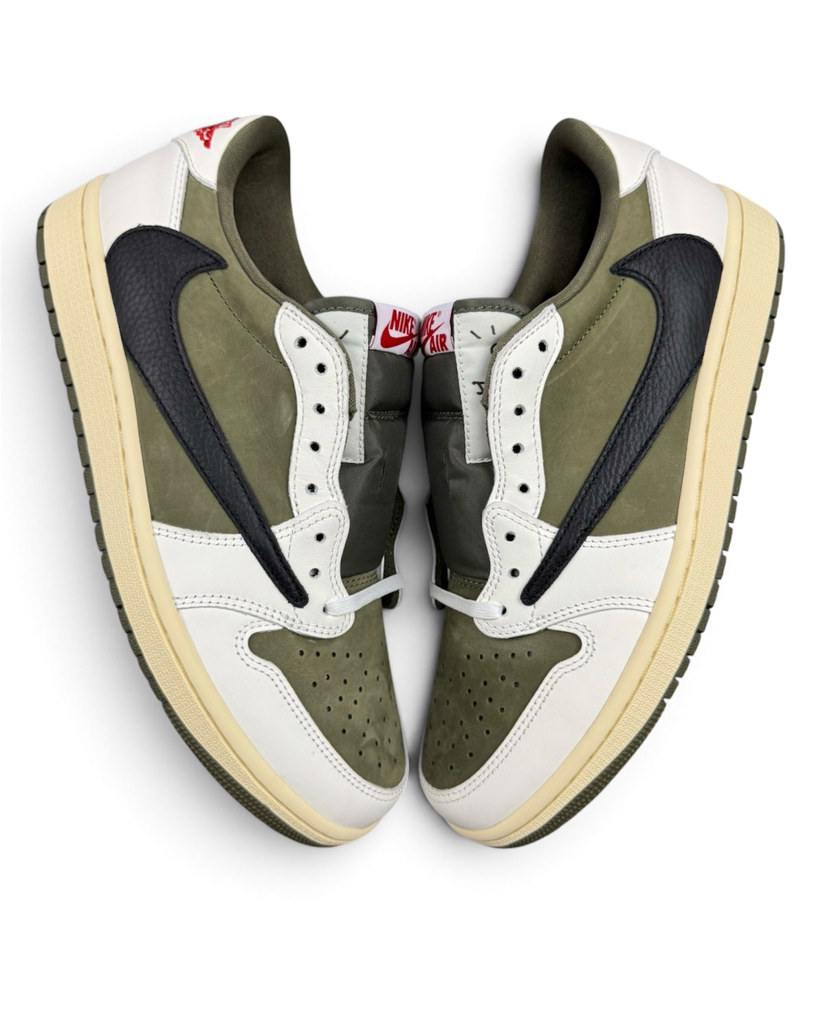 Air Jordan 1 OG x TS "Medium Olive"