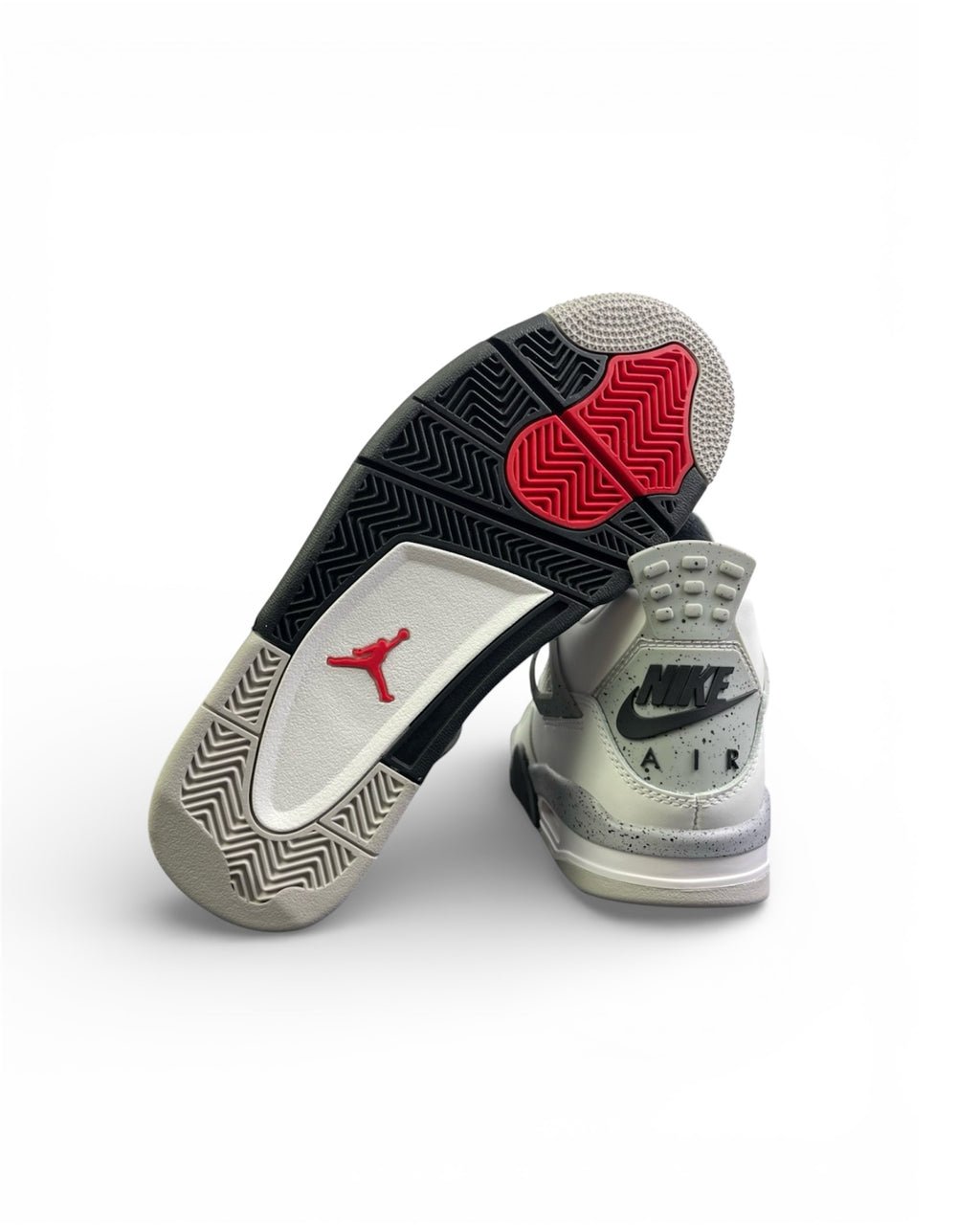 Air Jordan 4 "White Cement" 2025 GS