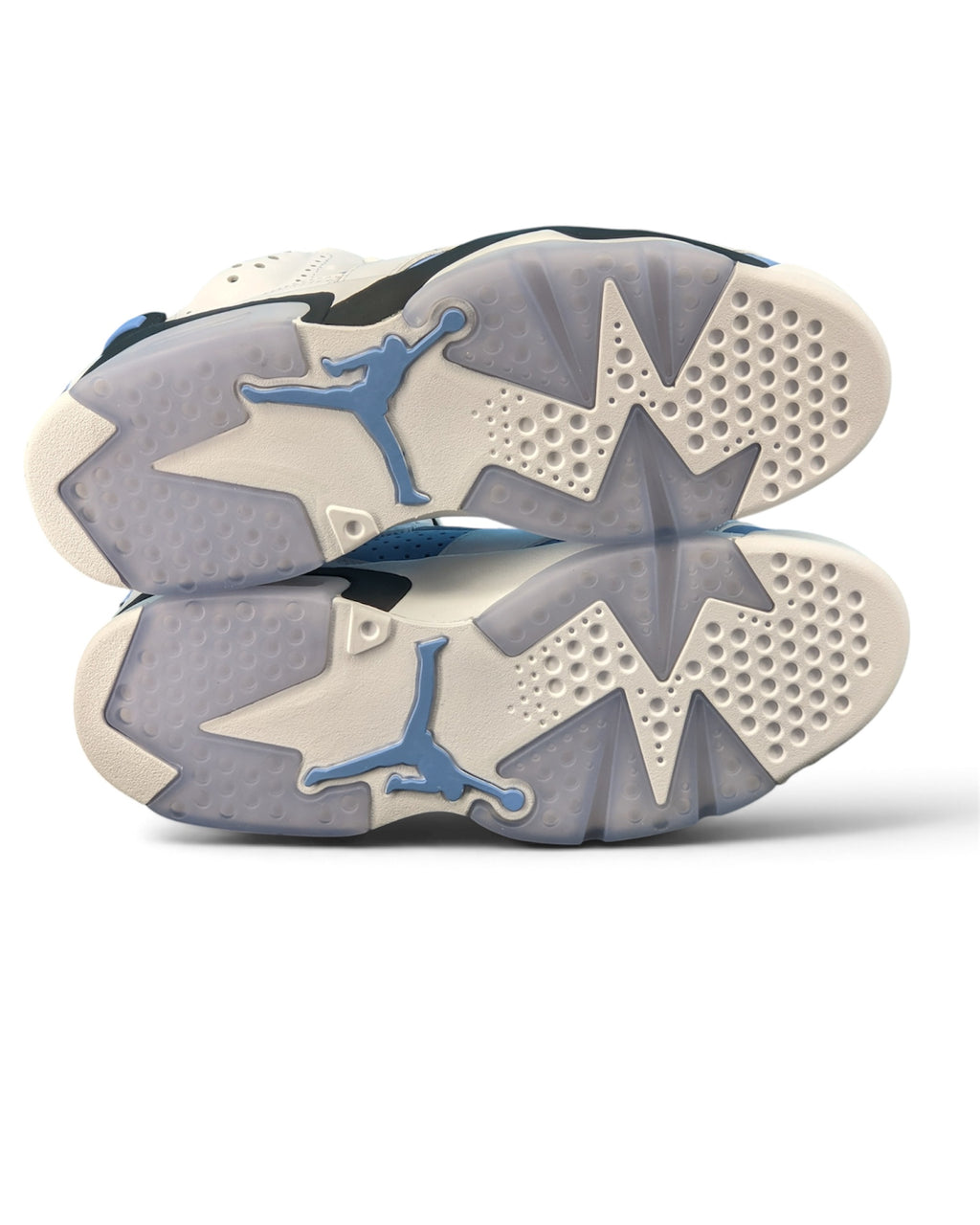 Air Jordan 6 "UNC"