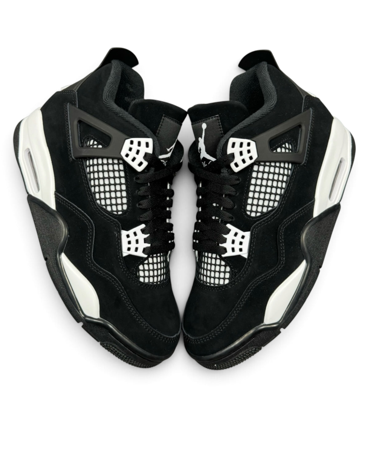Air Jordan 4 Retro "White Thunder"