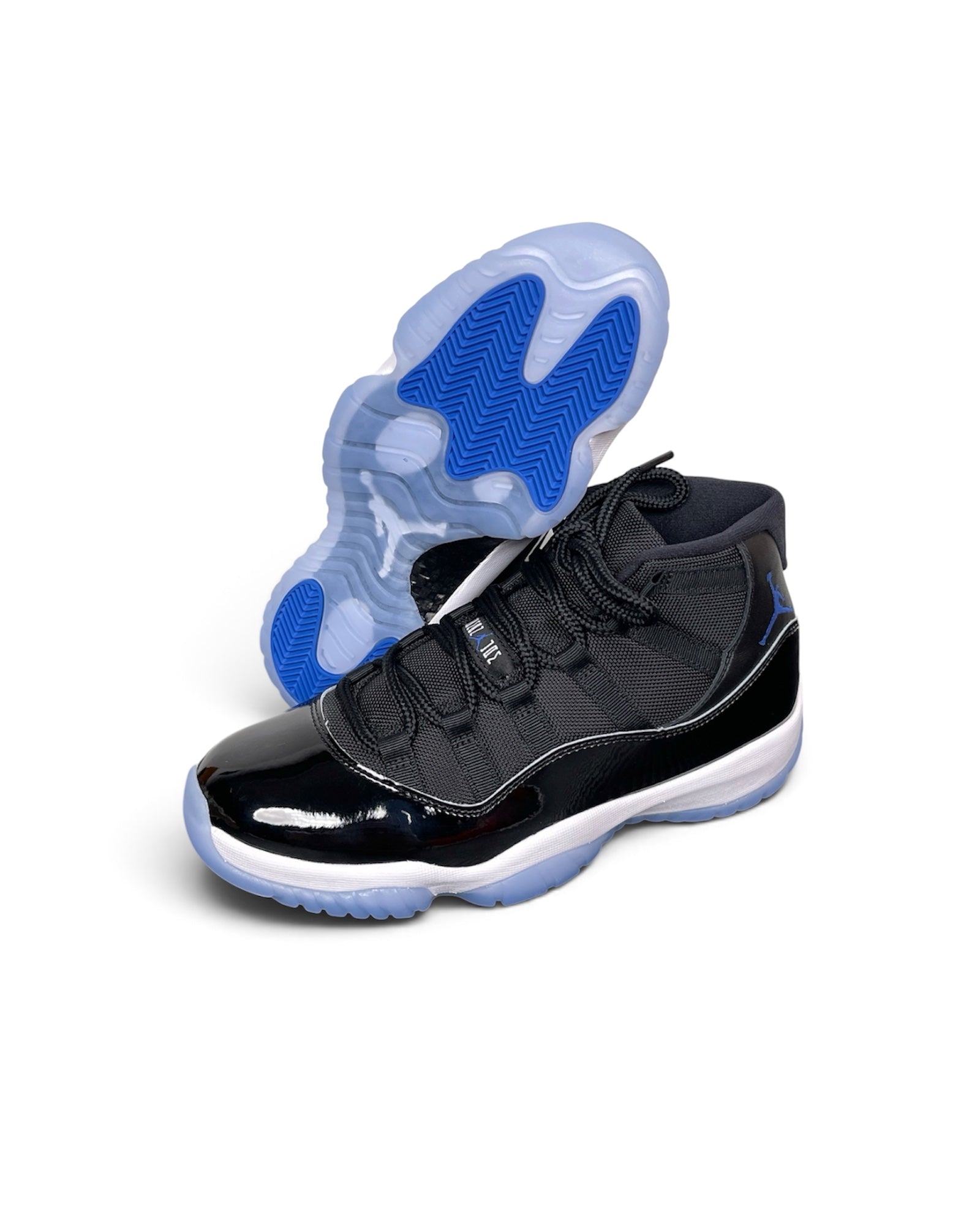 Air Jordan 11 “Space Jam” 2026