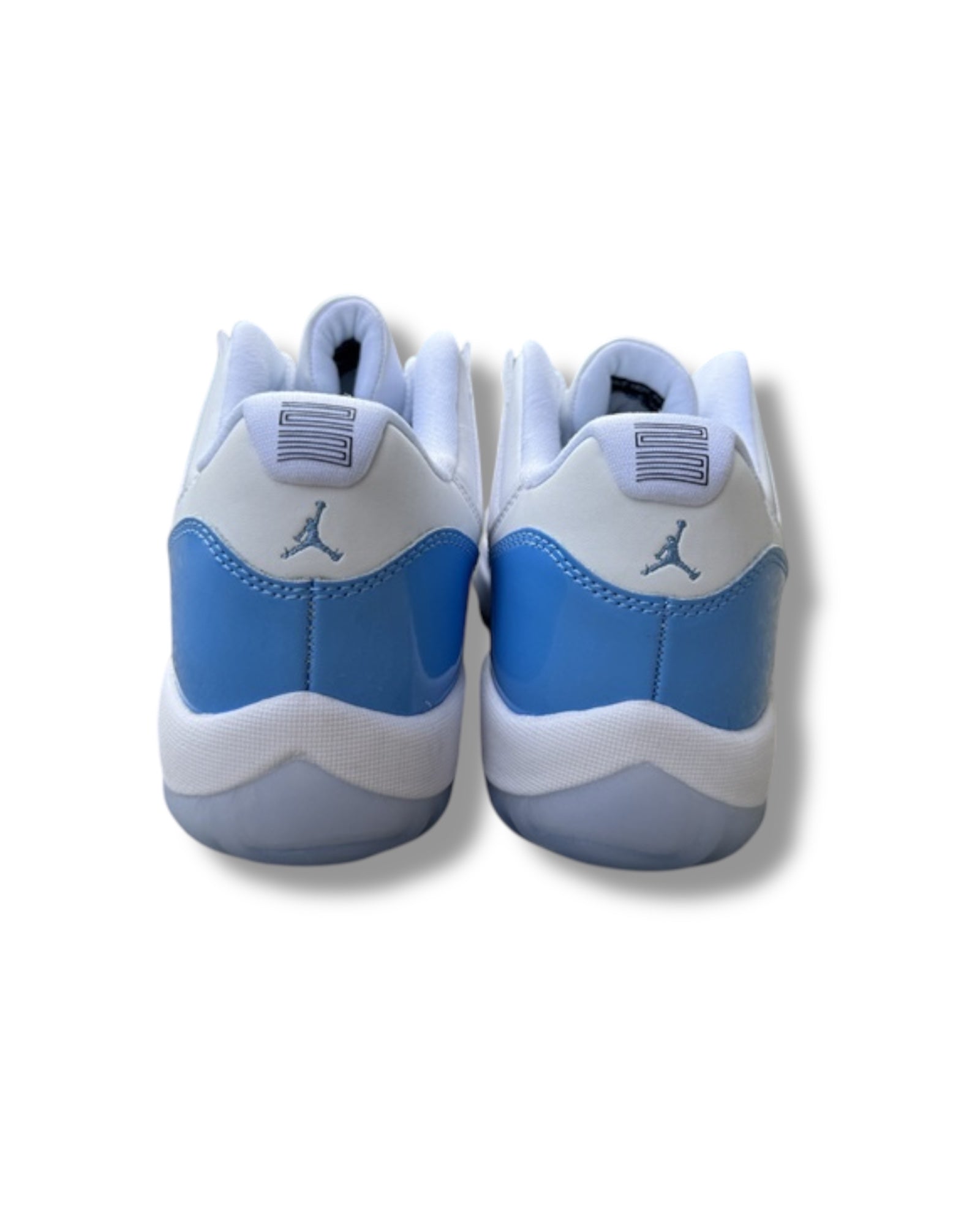 Air Jordan 11 Low "UNC" 2026
