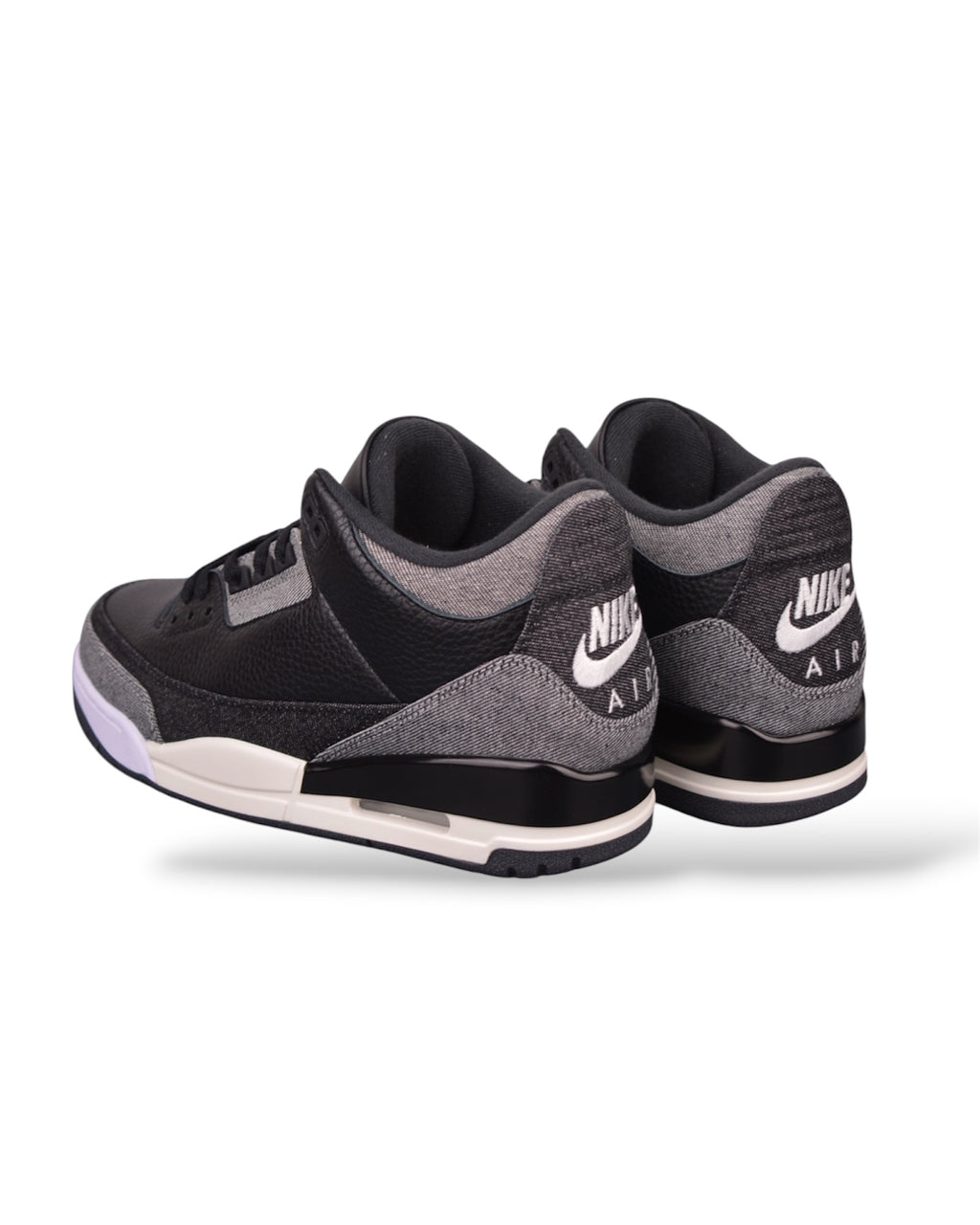 Air Jordan 3 x Levi’s “Black”