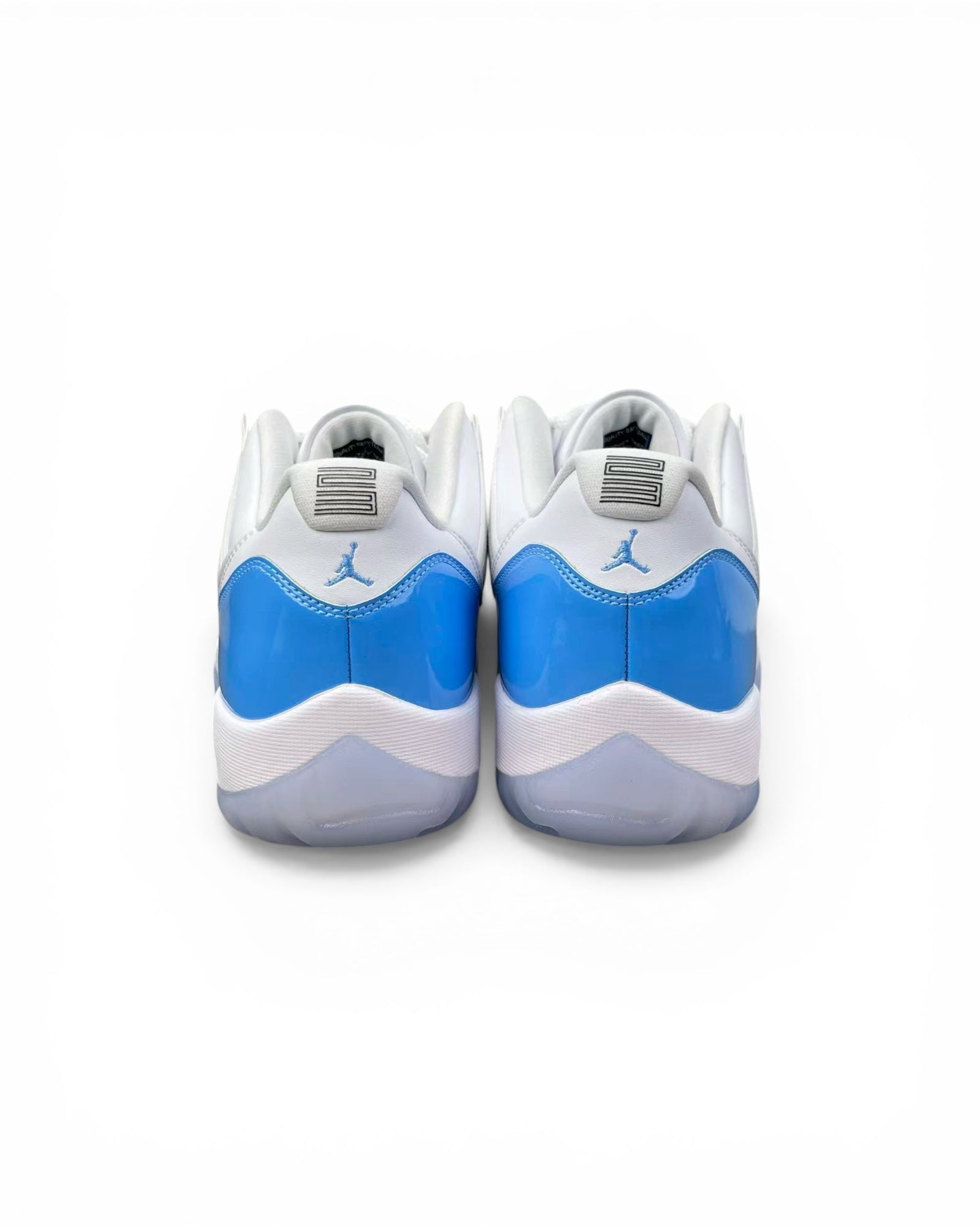 Air Jordan 11 Low "UNC" 2026