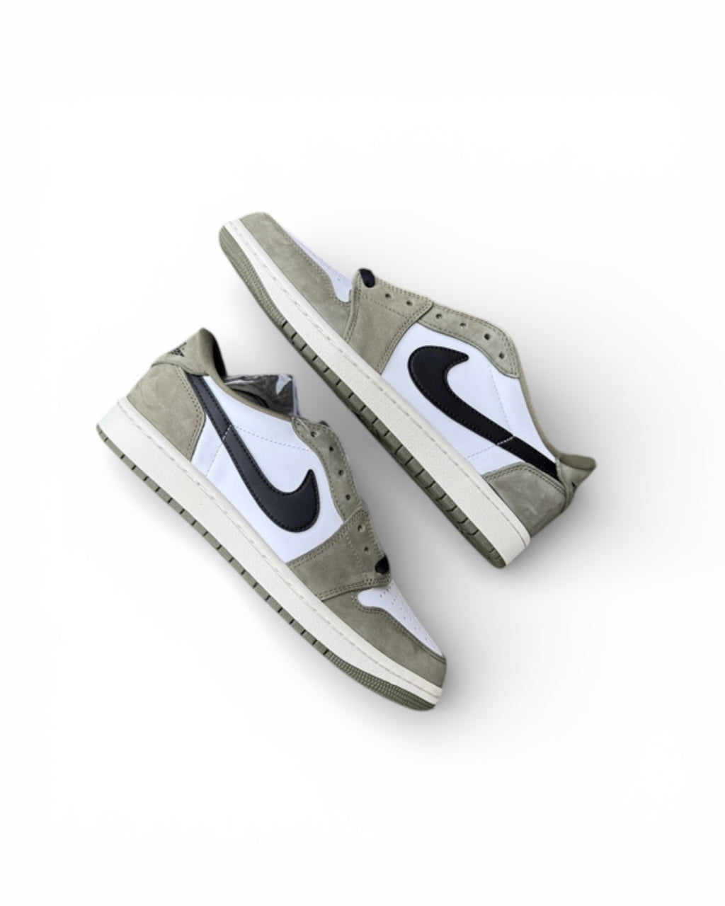 Air Jordan 1 Low "Medium Olive" 2026