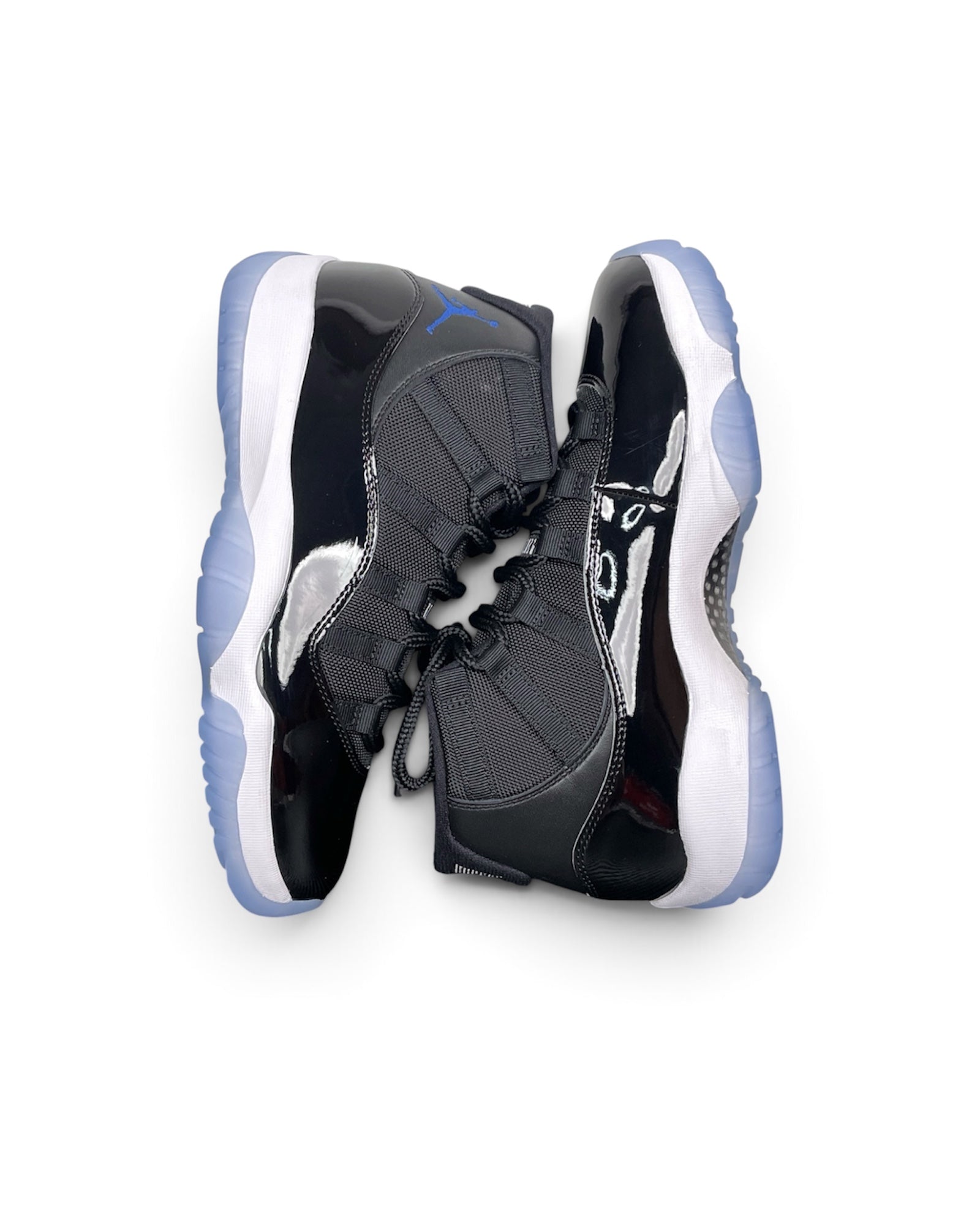 Air Jordan 11 “Space Jam” 2026