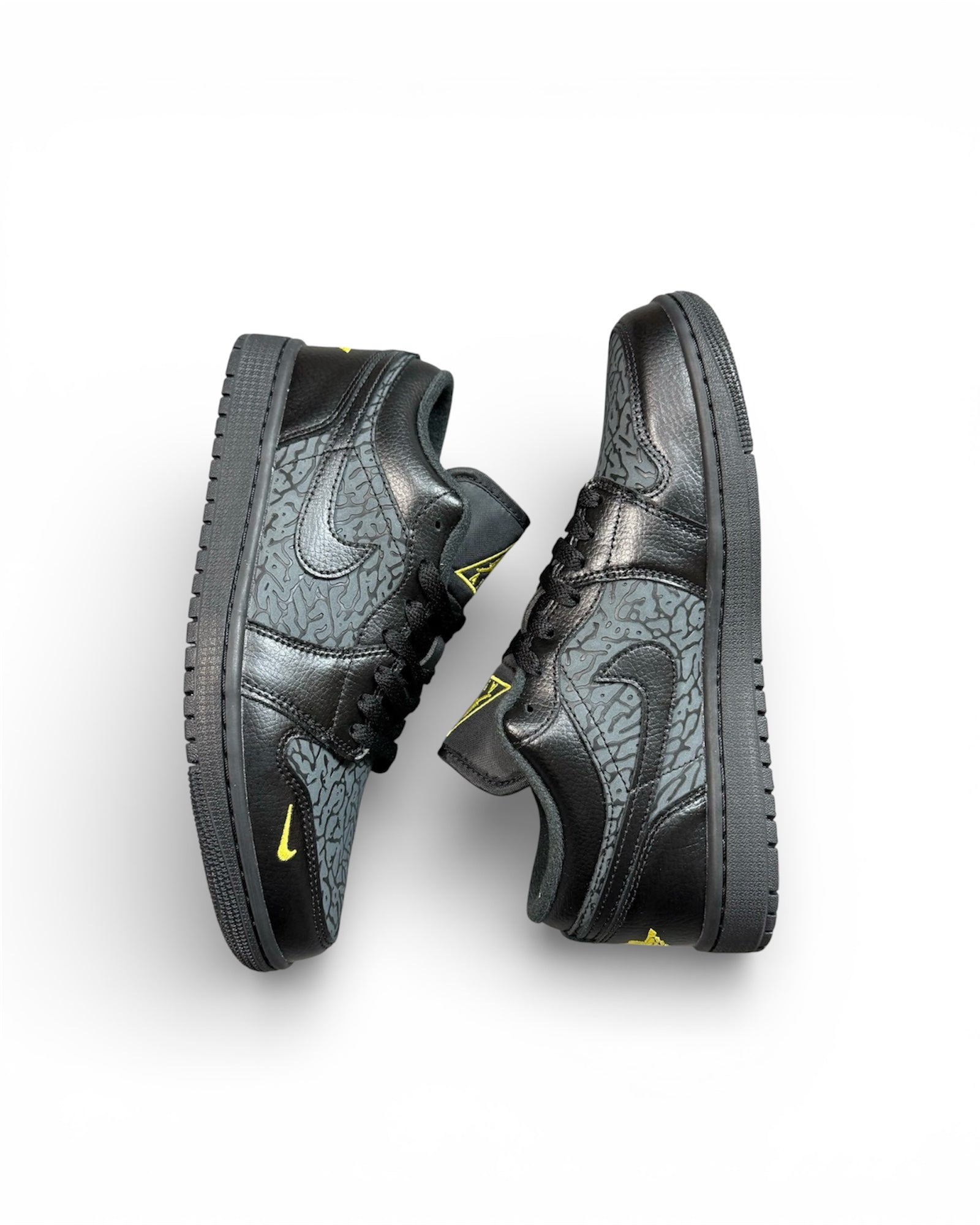Air Jordan 1 Low "Black Elephant Print"