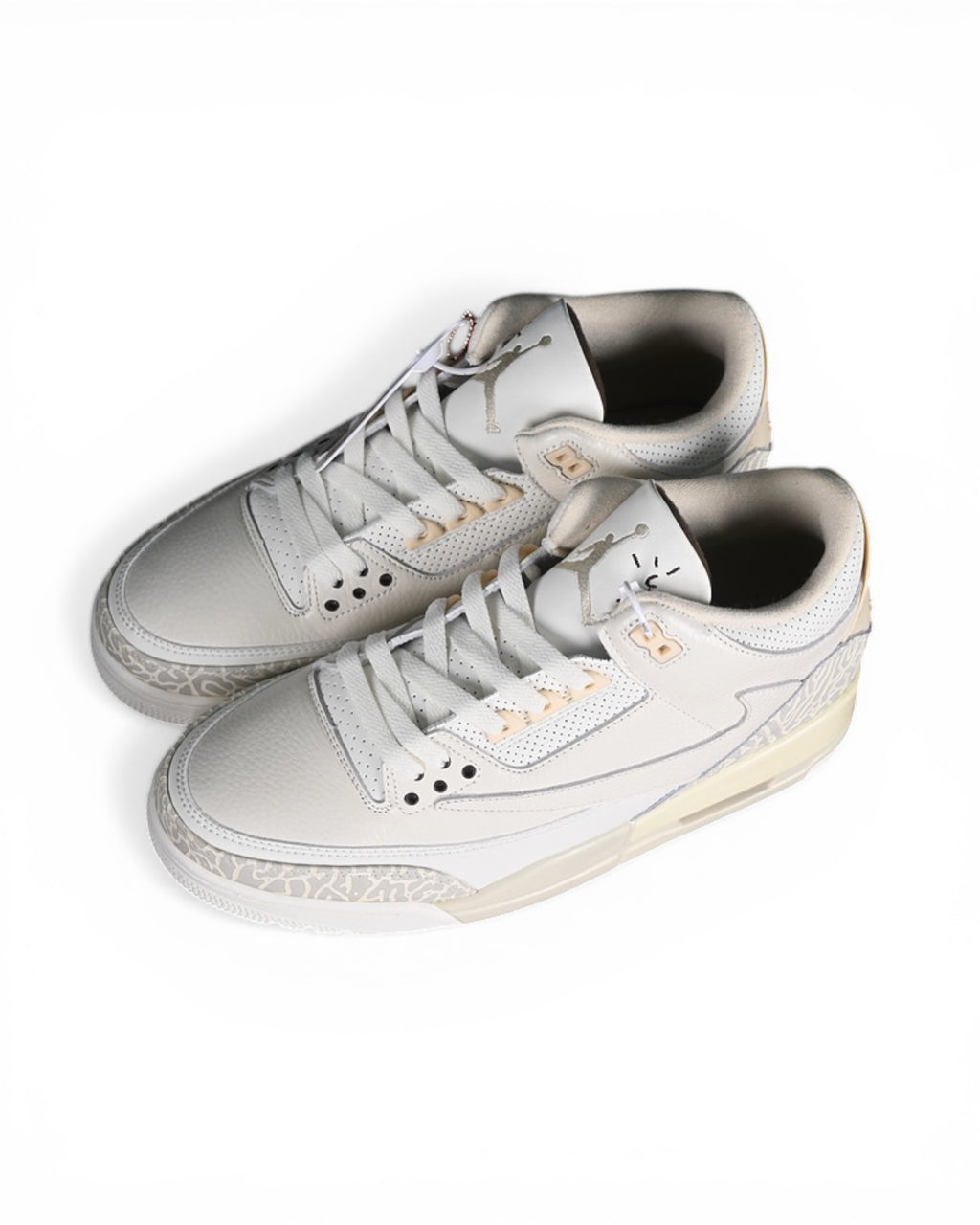 Air Jordan 3 x Travis Scott “White/Beige” Concept