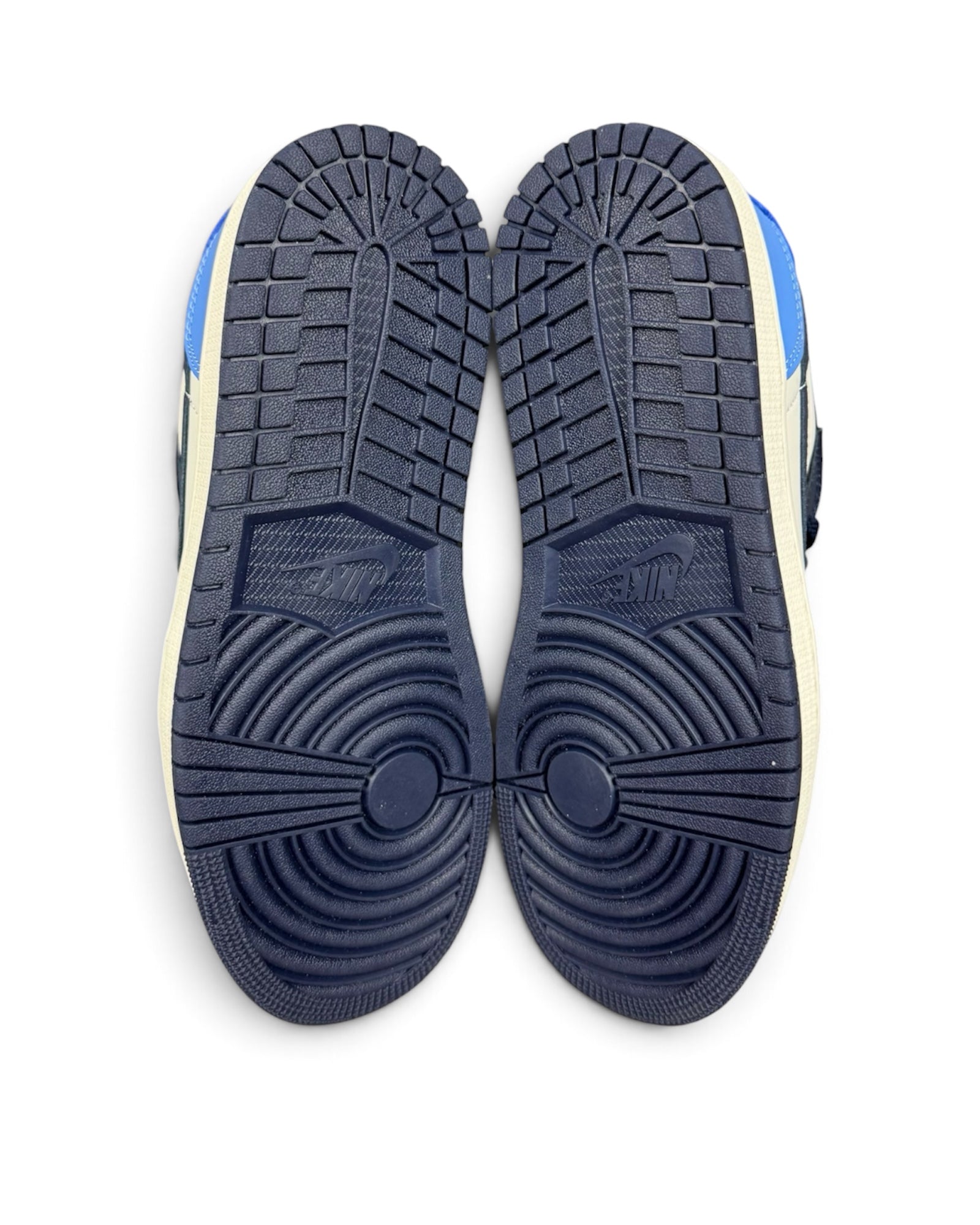 Air Jordan 1 Low OG "Obsidian"