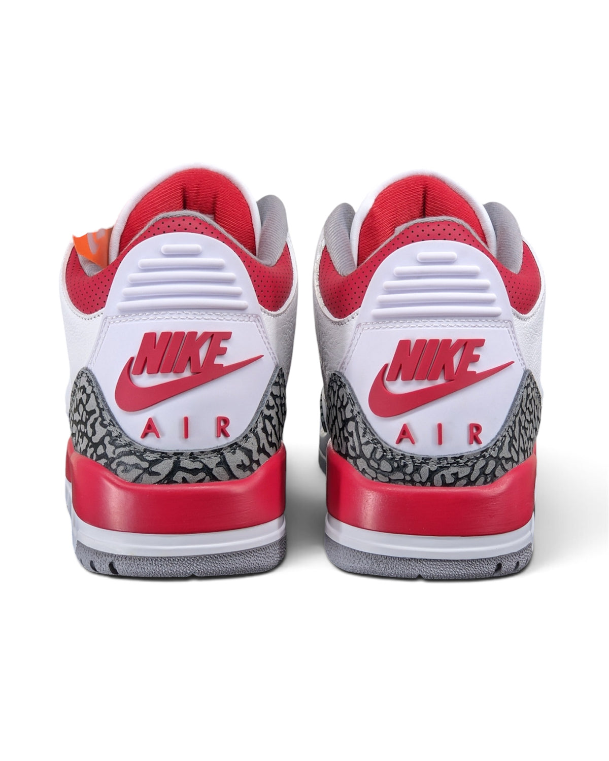 Air Jordan 3 Retro "Fire Red"