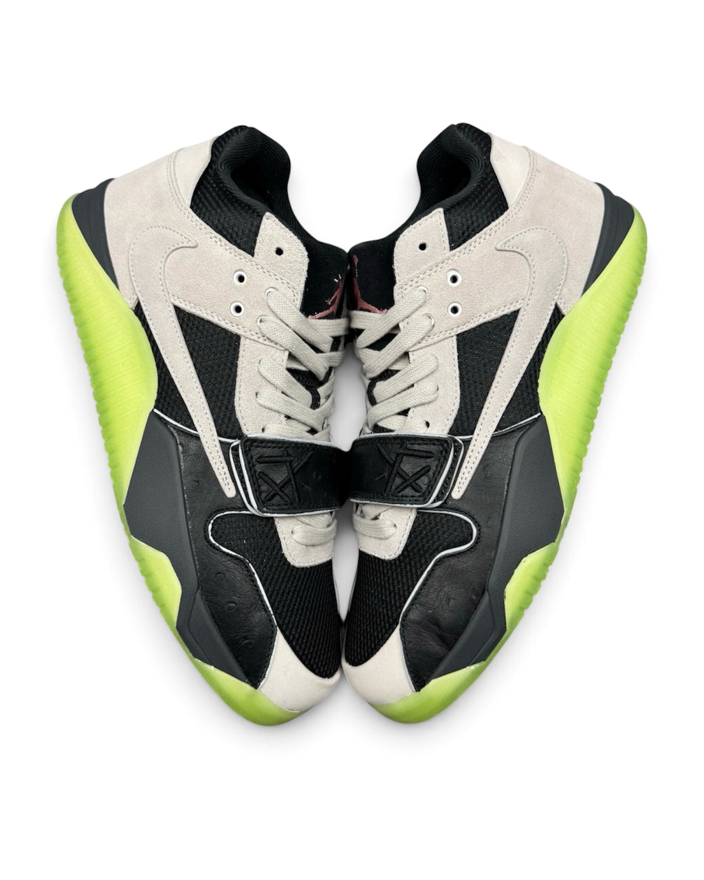 Jumpman Jack TR x Chase B “Black Night Silver”