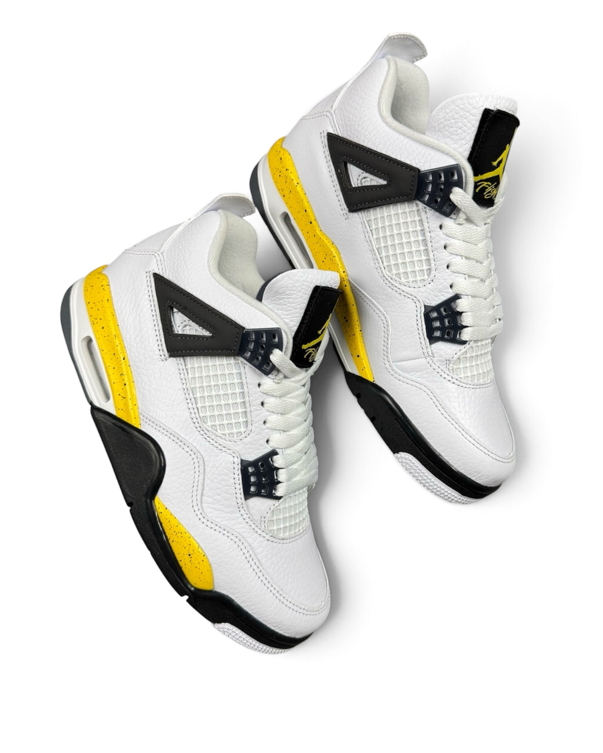 Air Jordan 4 “Tour Yellow” 2026