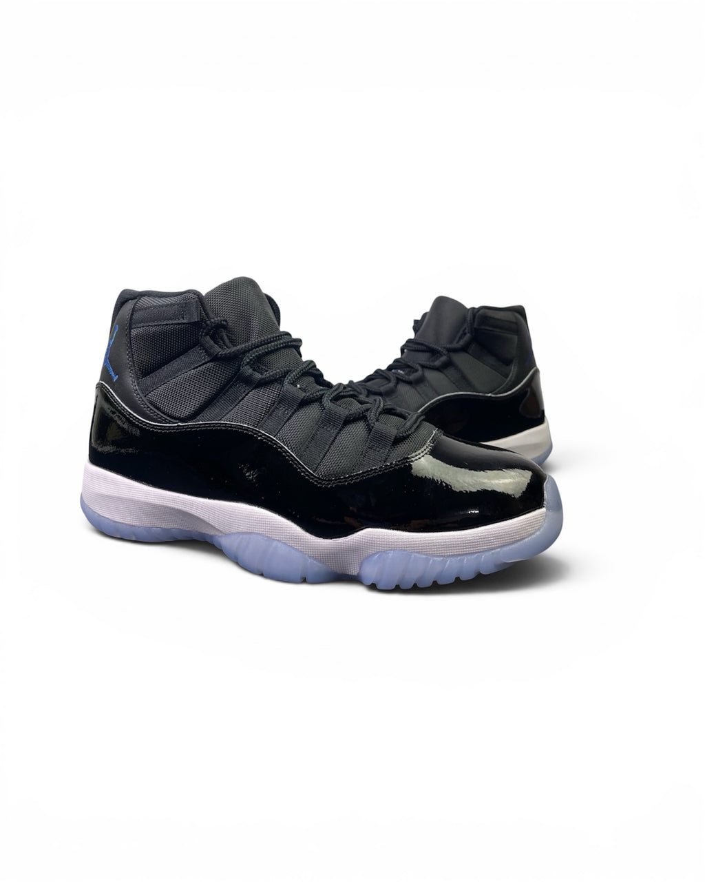 Air Jordan 11 “Space Jam” 2026