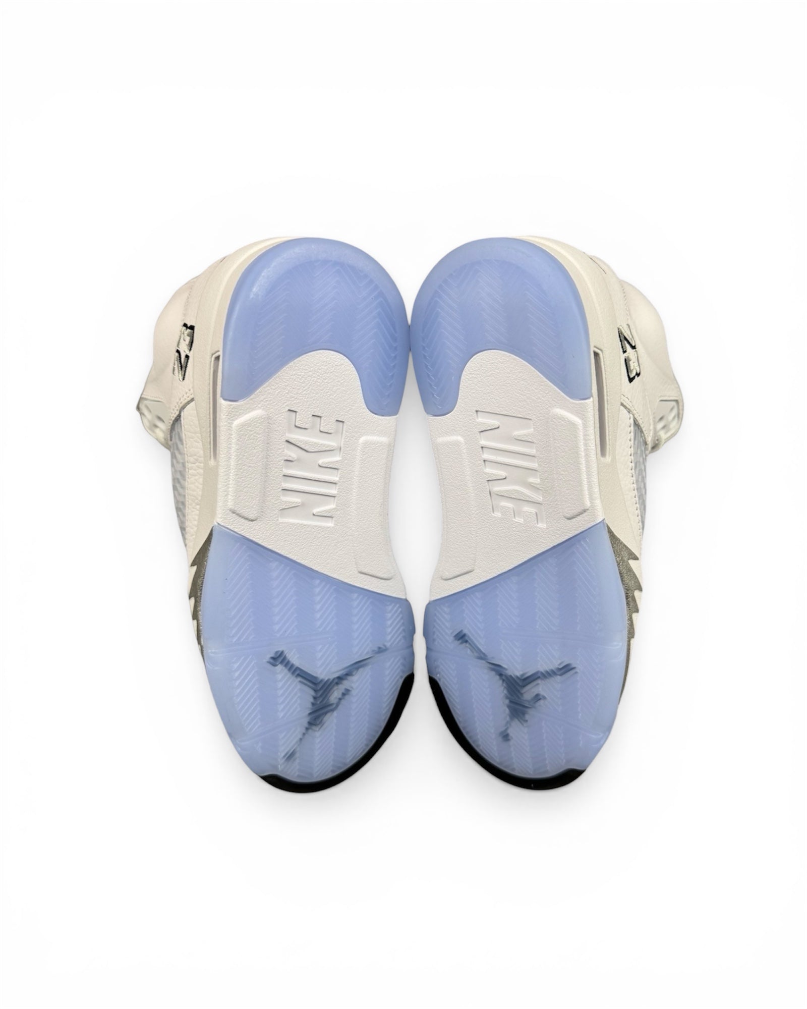 Air Jordan 5 Retro "White Metallic" 2026