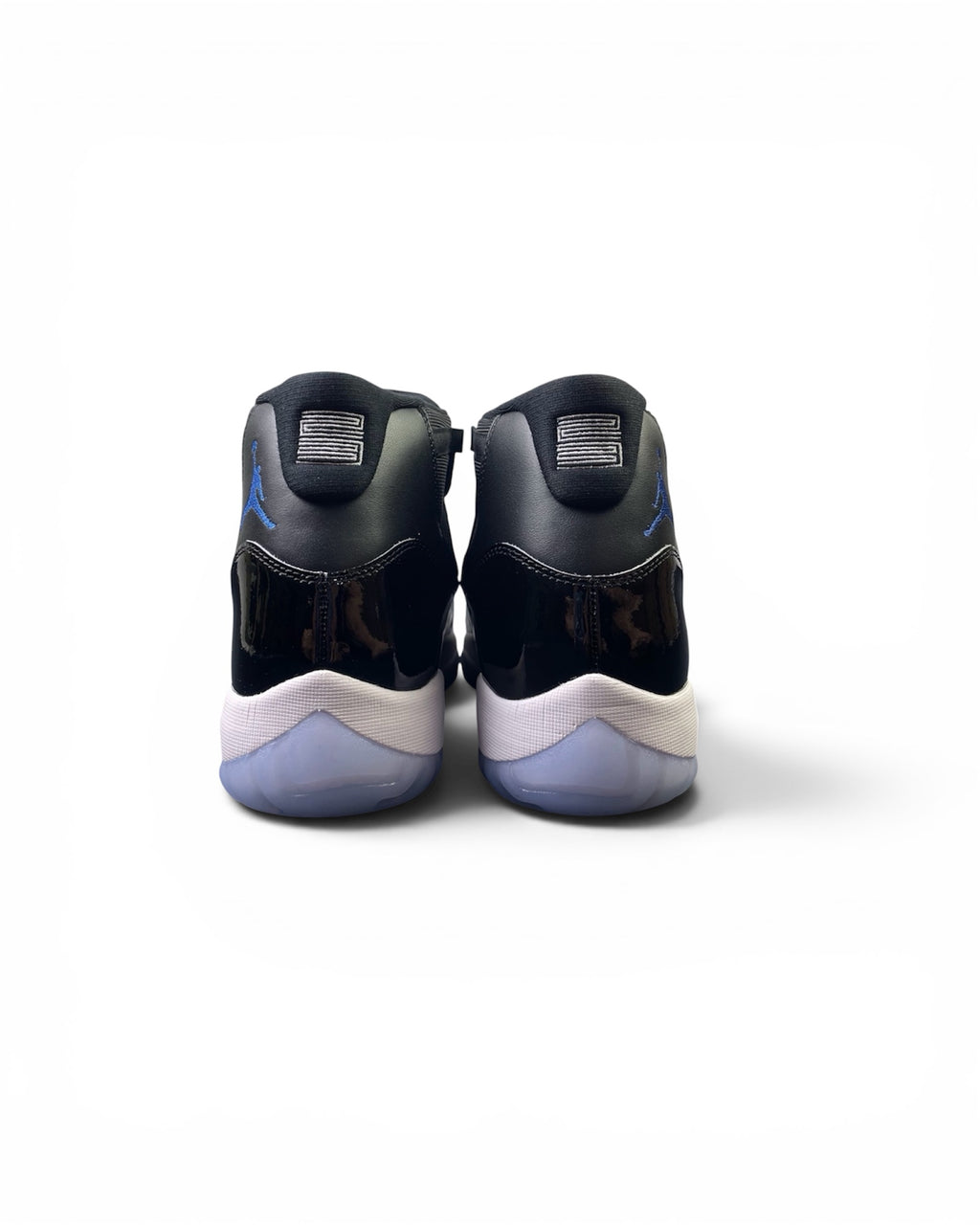 Air Jordan 11 “Space Jam” 2026