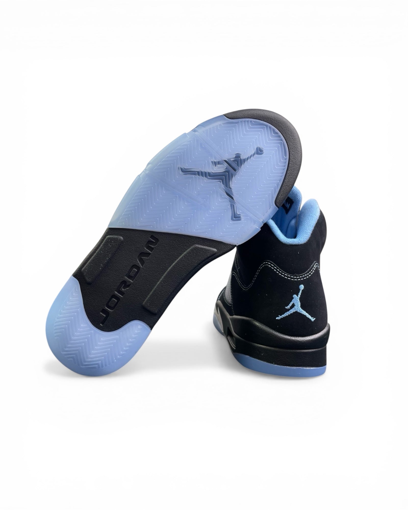 Air Jordan 5 "Black University Blue" 2026