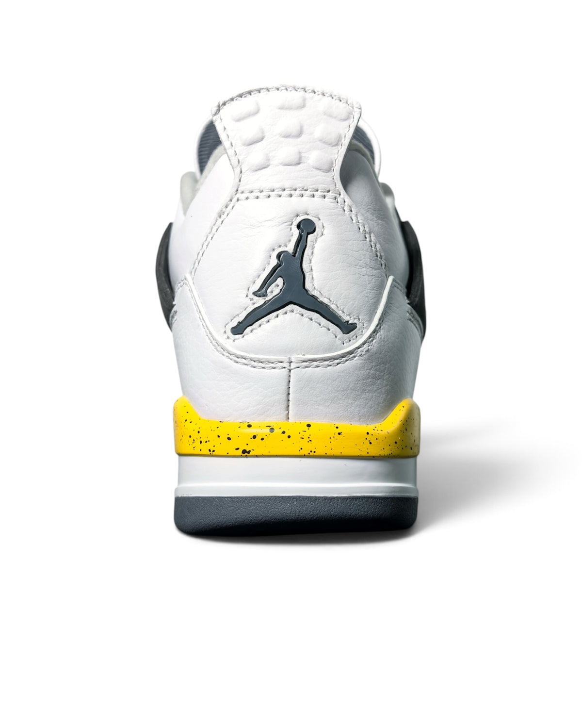 Air Jordan 4 “Tour Yellow” 2026