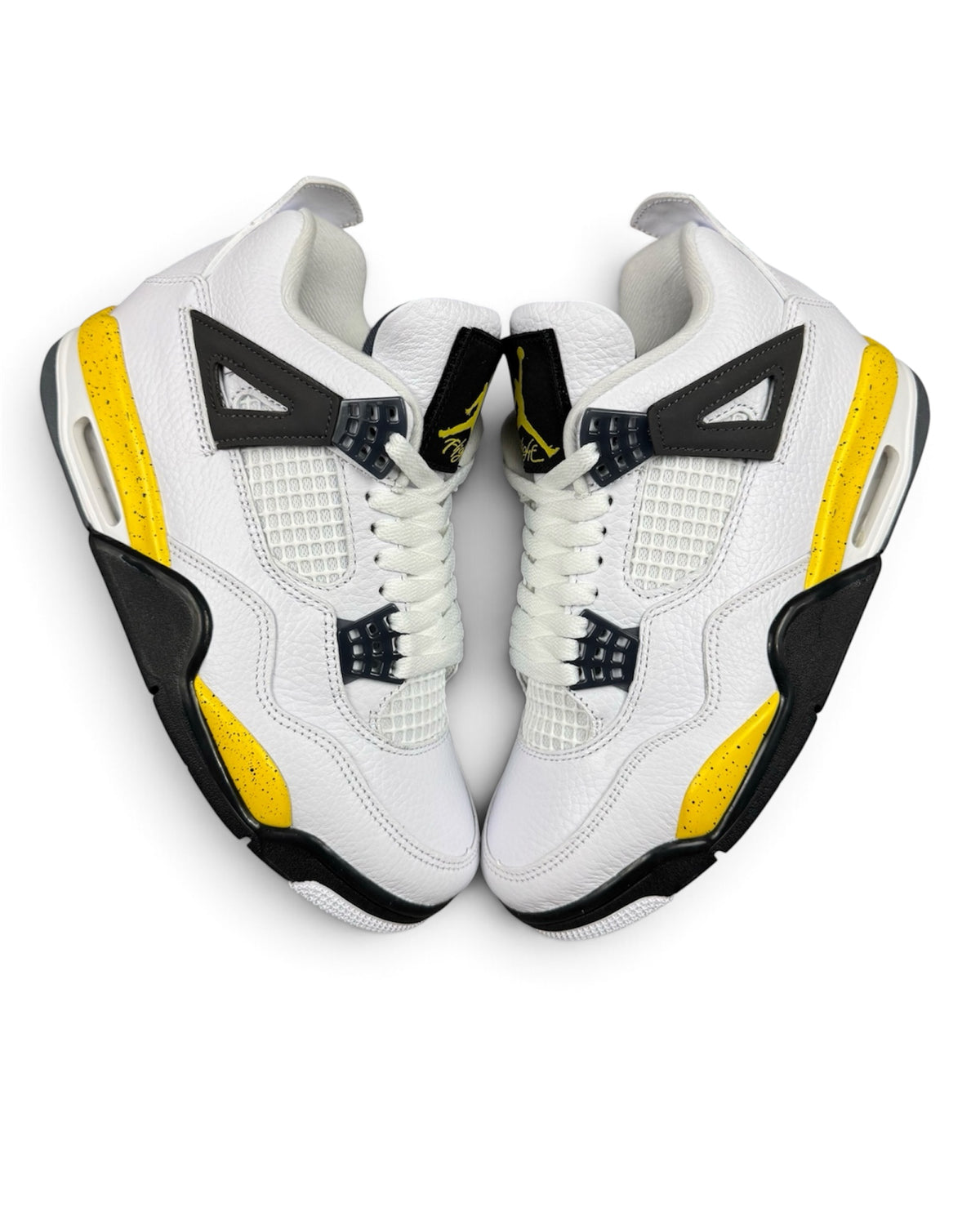 Air Jordan 4 “Tour Yellow” 2026