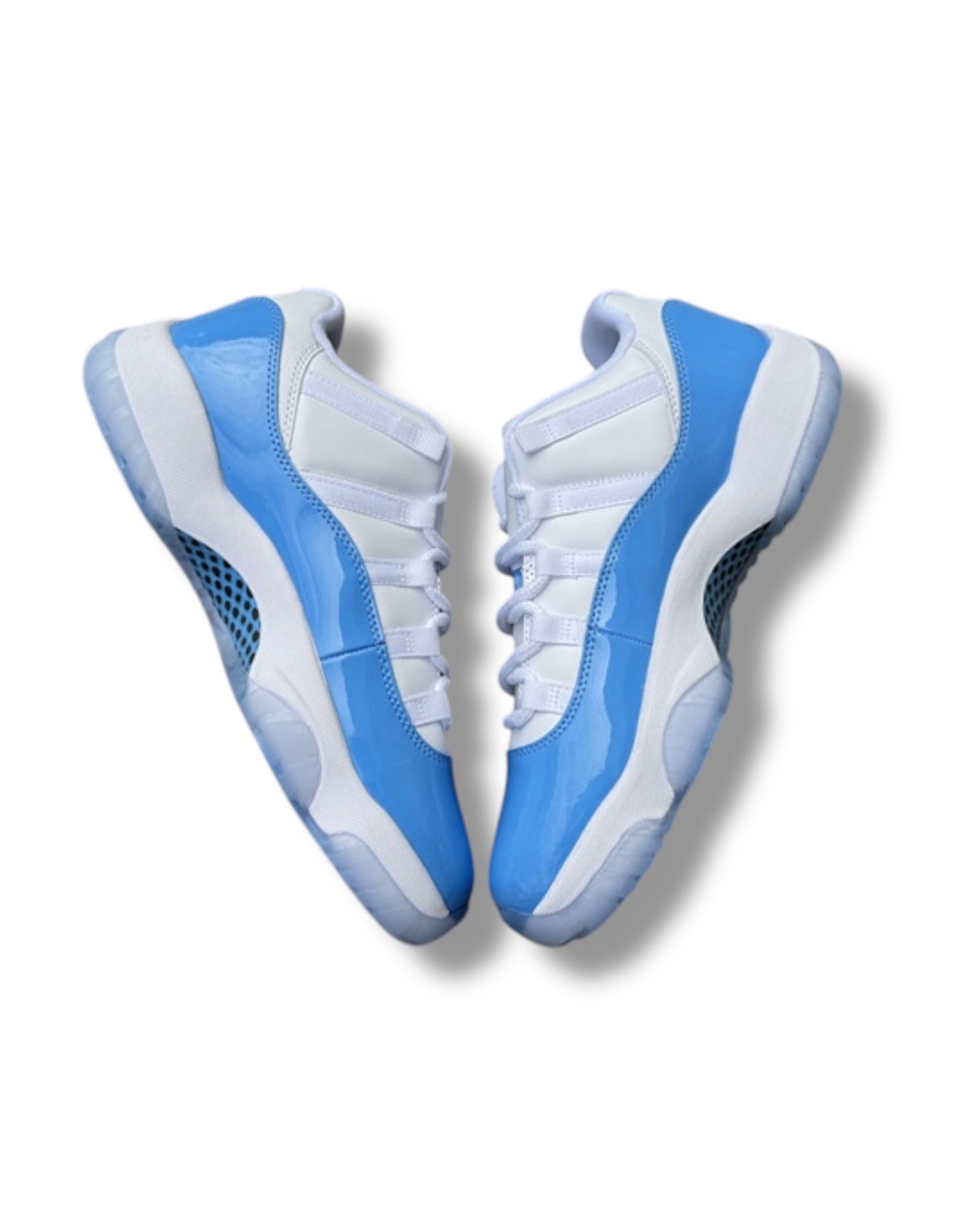 Air Jordan 11 Low "UNC" 2026