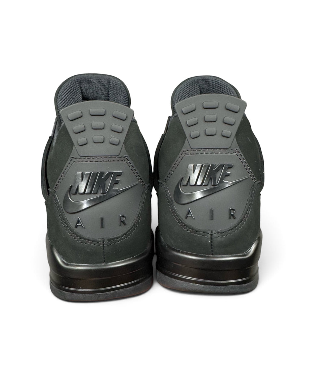 Air Jordan 4 "Black Cat" 2025