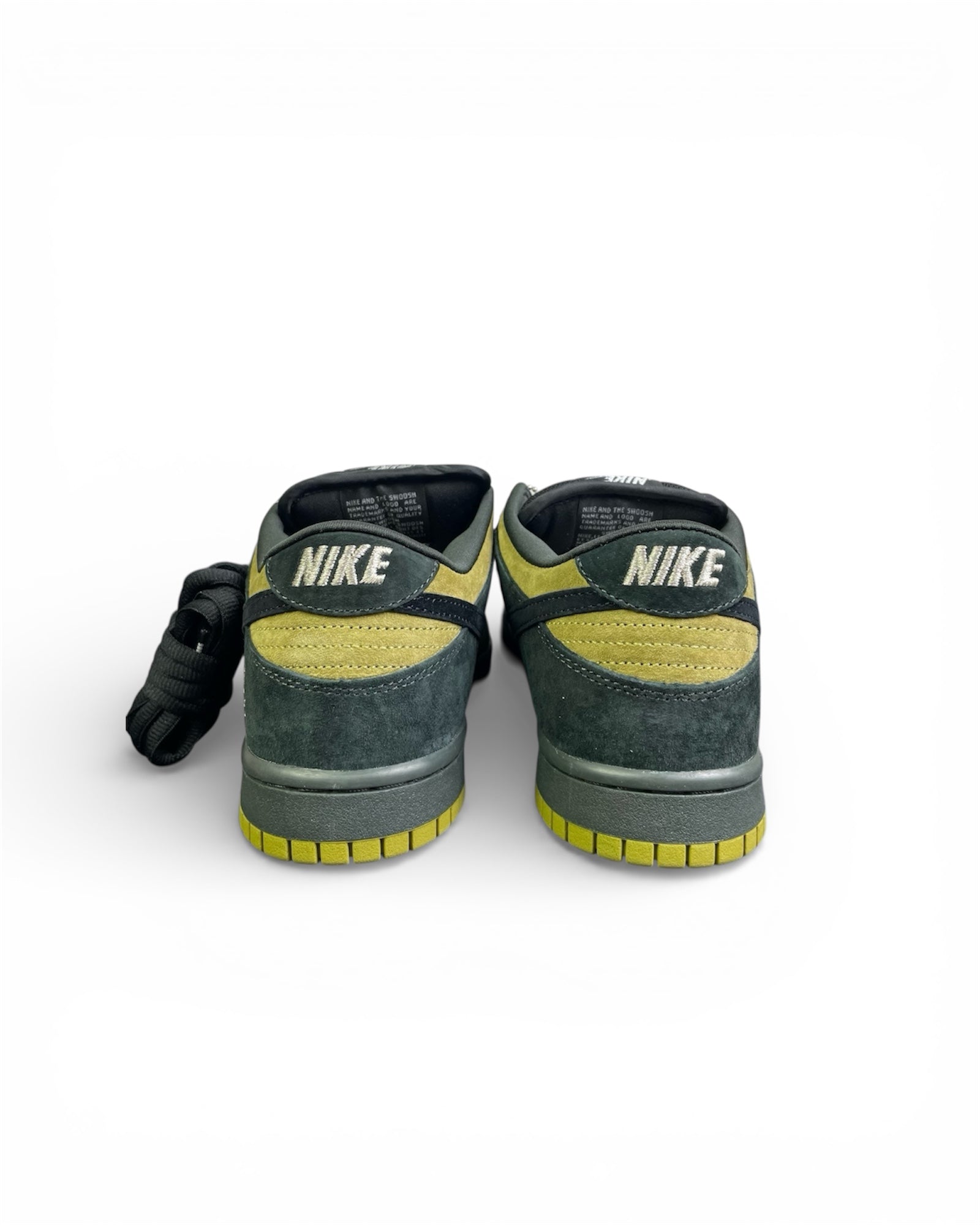 Dunk SB x Supreme 94 "Camper Green/Black"