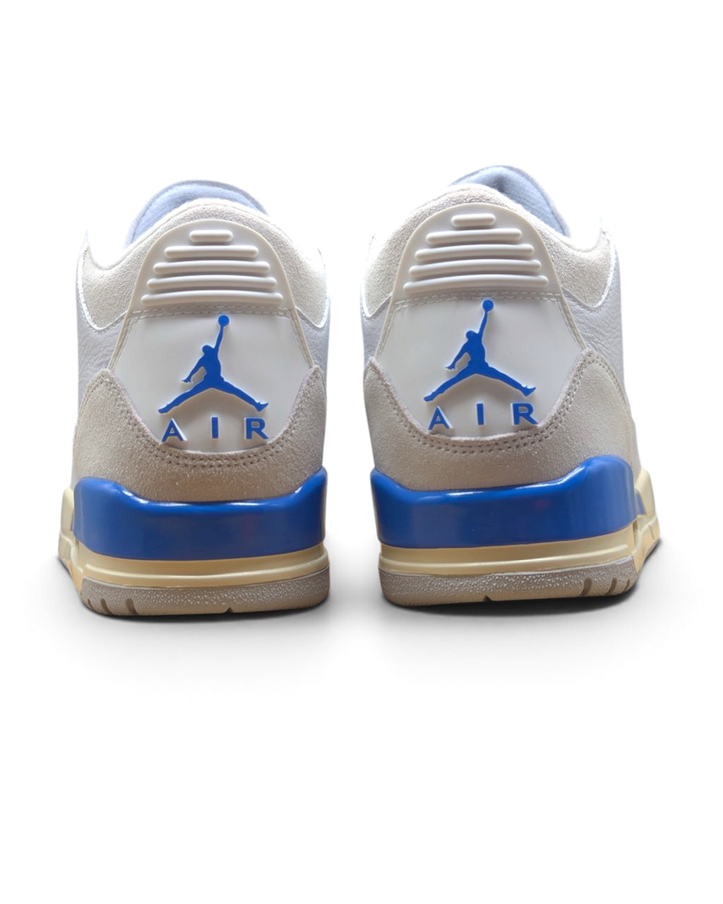 Air Jordan 3 Retro "Lucky Shorts"