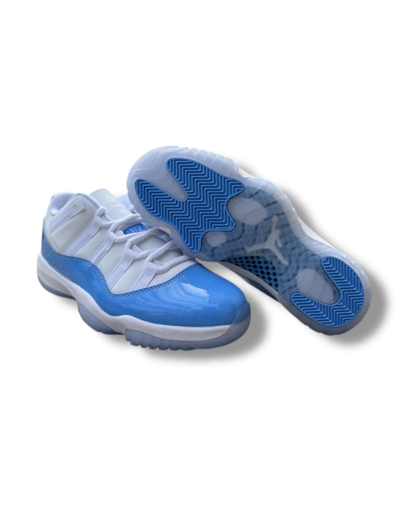 Air Jordan 11 Low "UNC" 2026