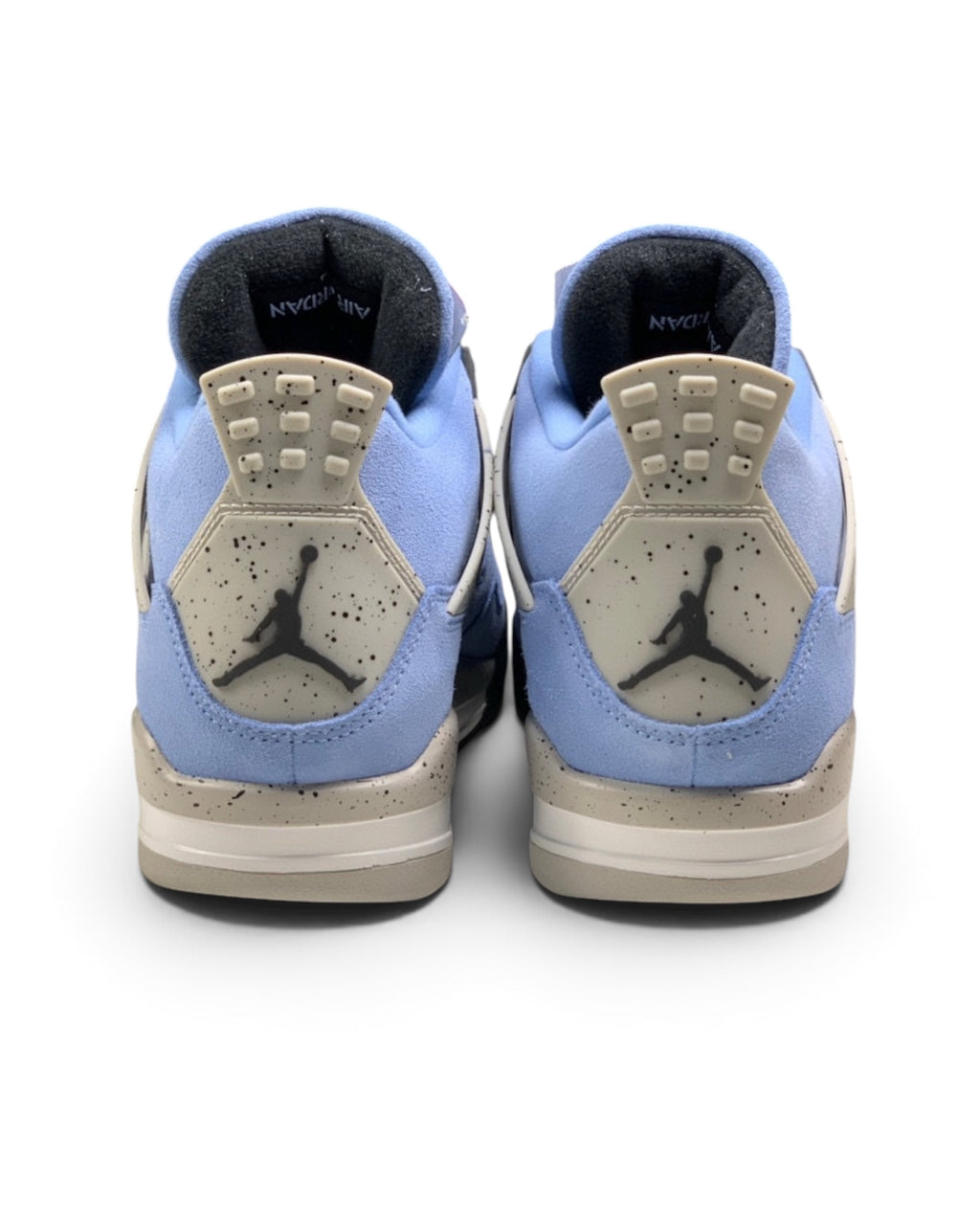 Air Jordan 4 Retro "University Blue"