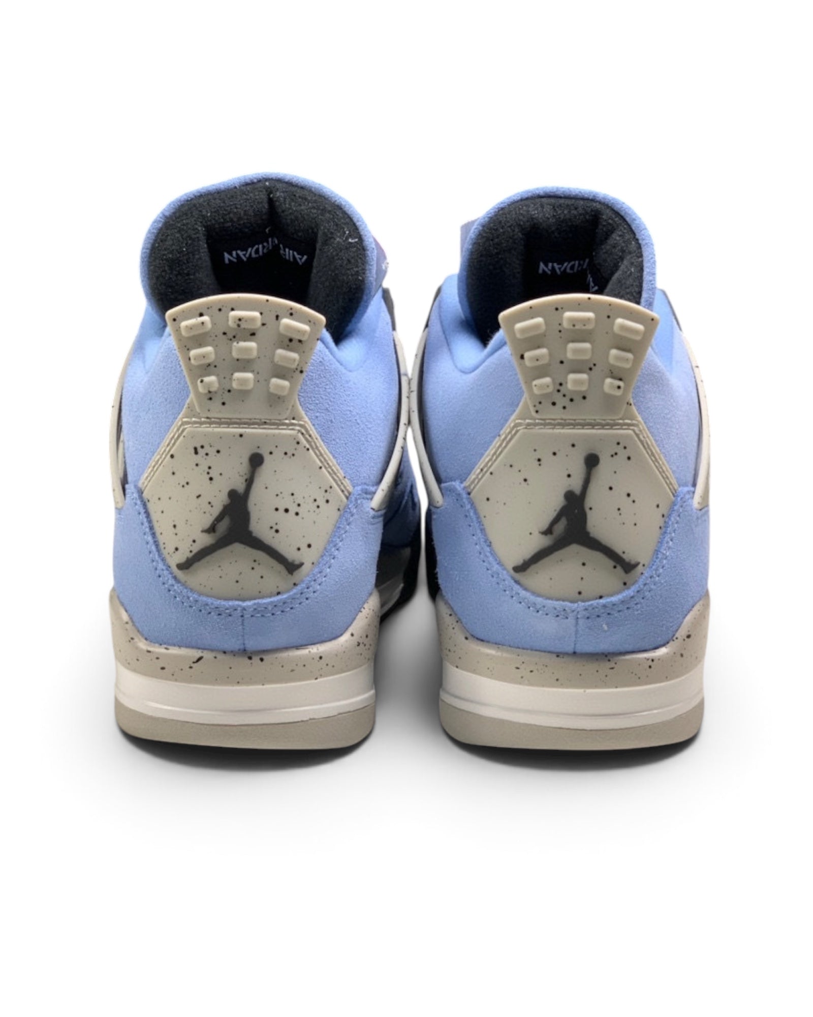 Air Jordan 4 Retro "University Blue"