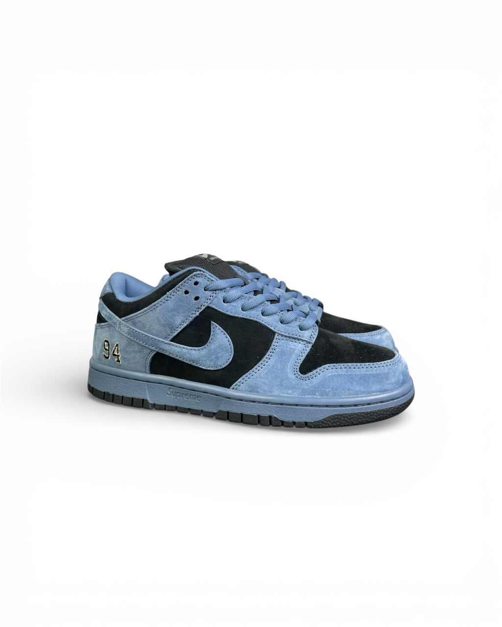 Dunk SB x Supreme 94 "Ocean Fog"