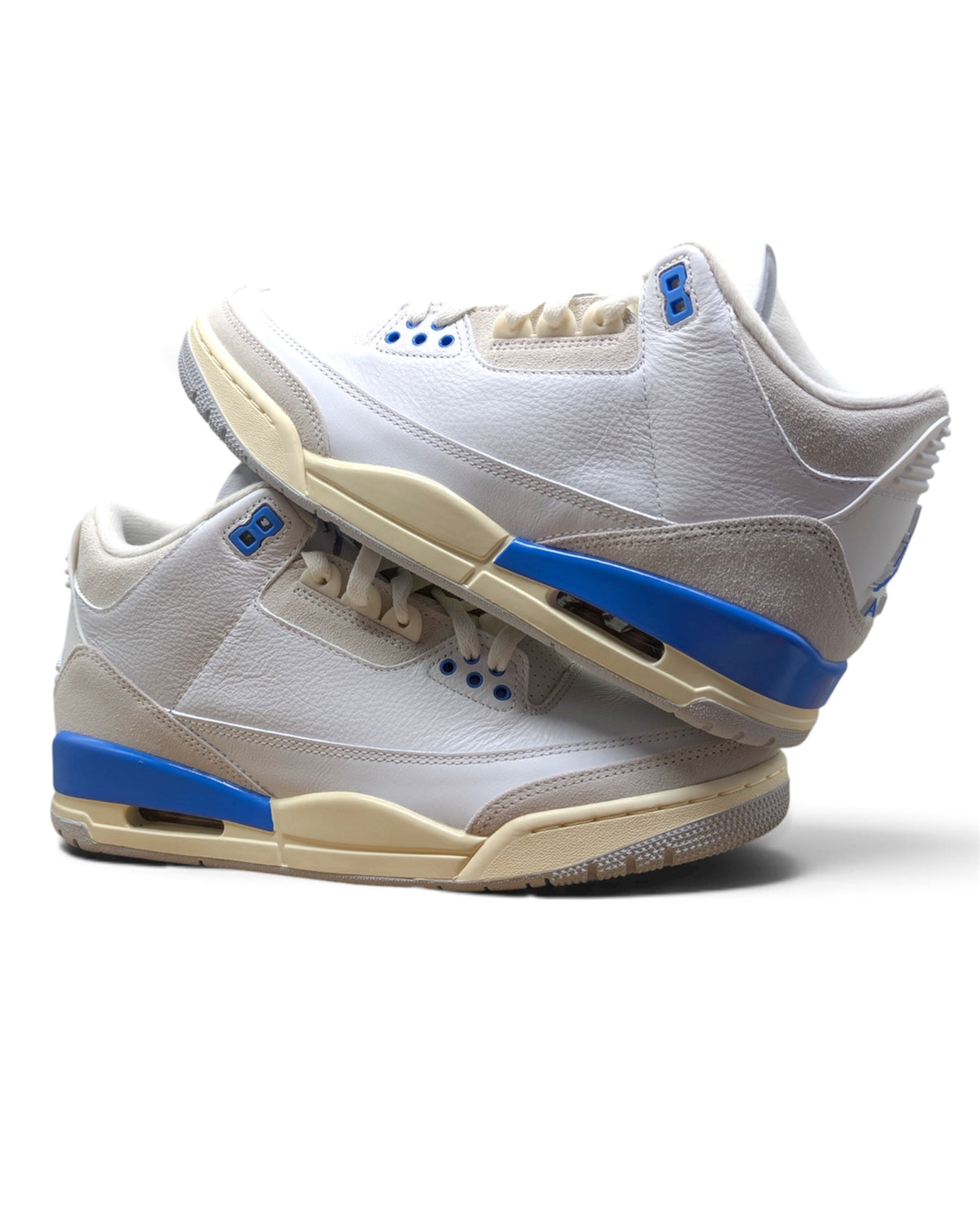 Air Jordan 3 Retro "Lucky Shorts"
