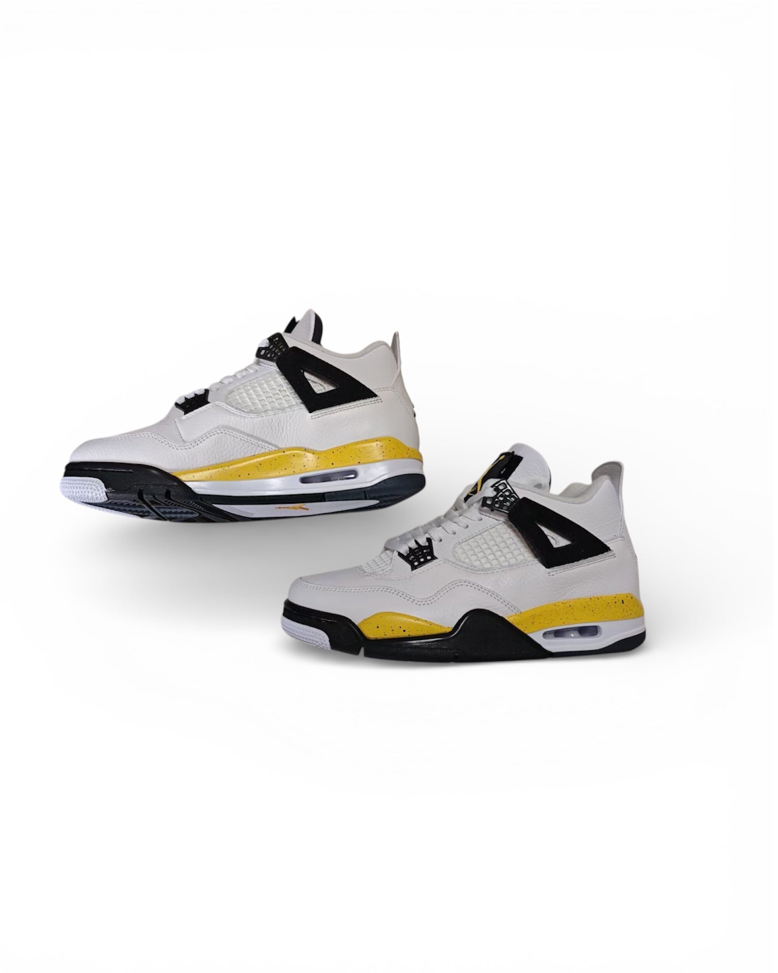 Air Jordan 4 "Tour Yellow" 2026