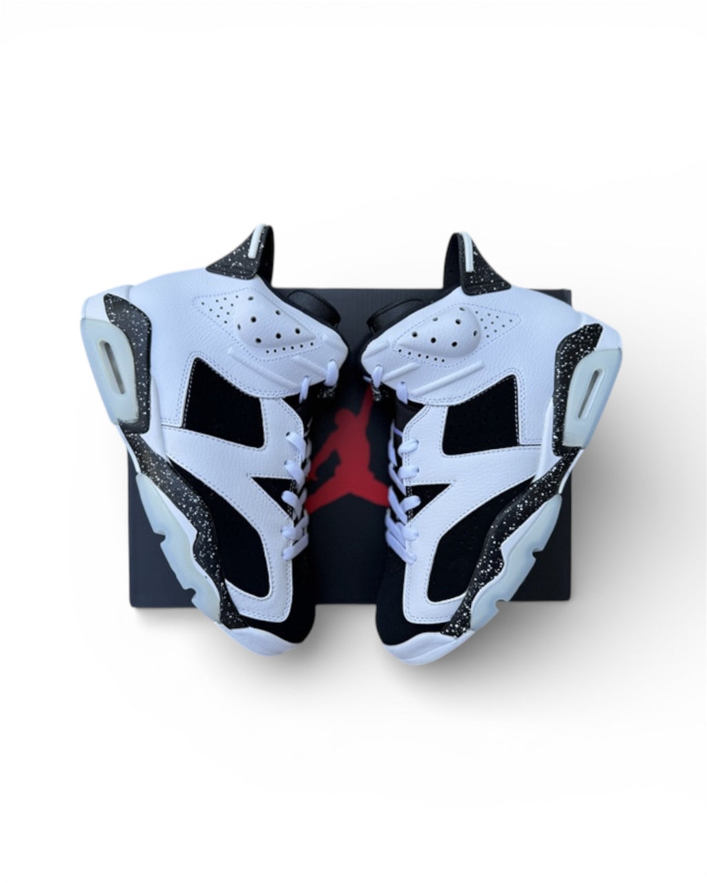 Air Jordan 6 "Oreo" 2026