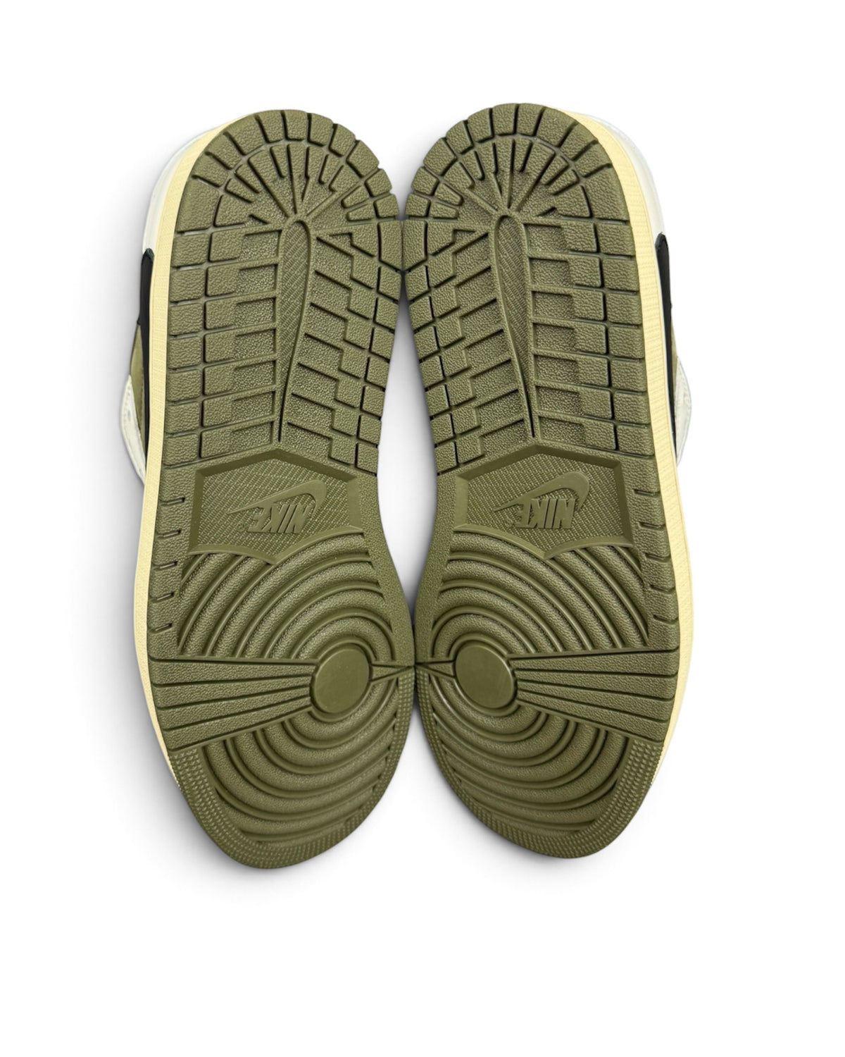 Air Jordan 1 OG x TS "Medium Olive"