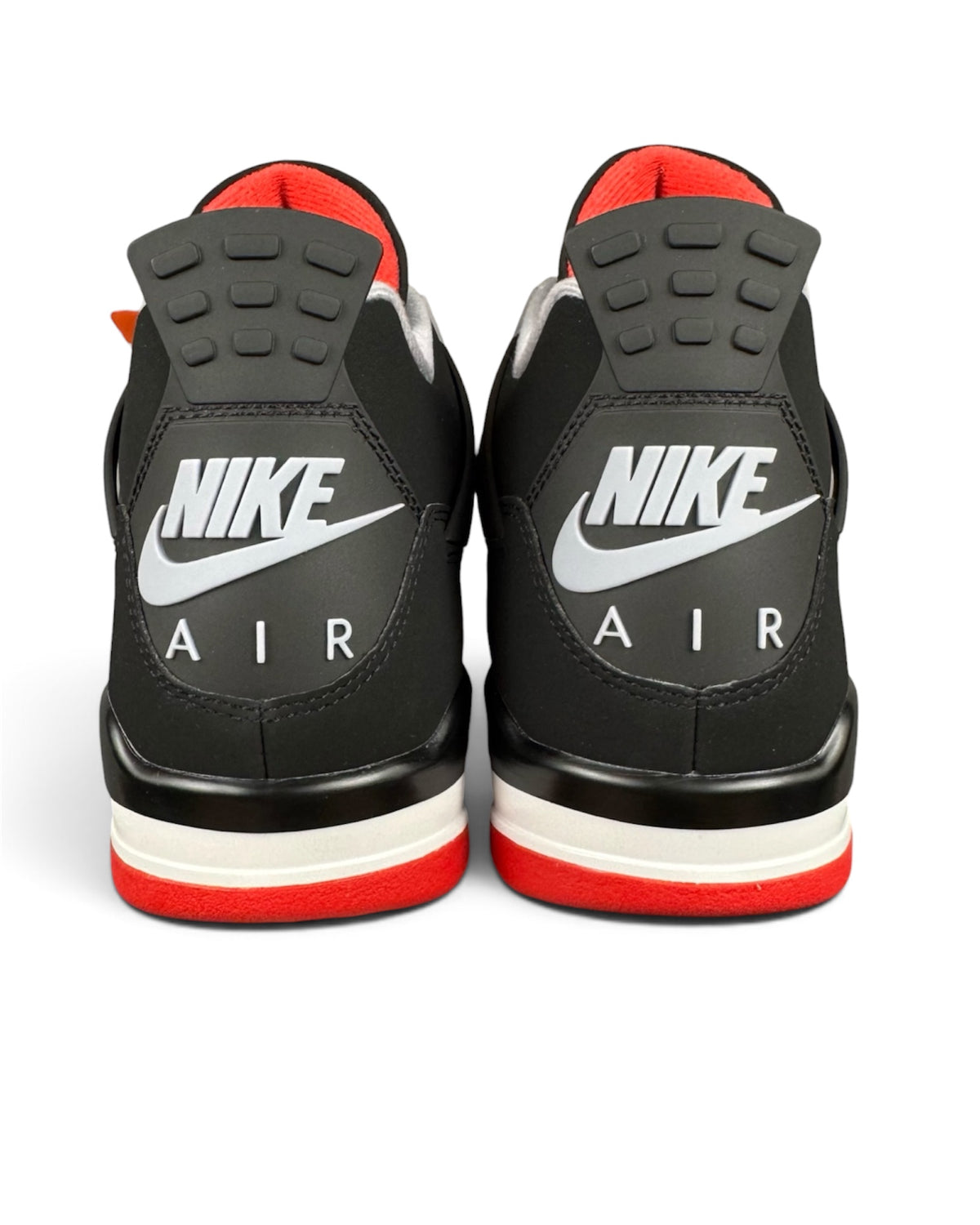 Air Jordan 4 “Bred” 2026
