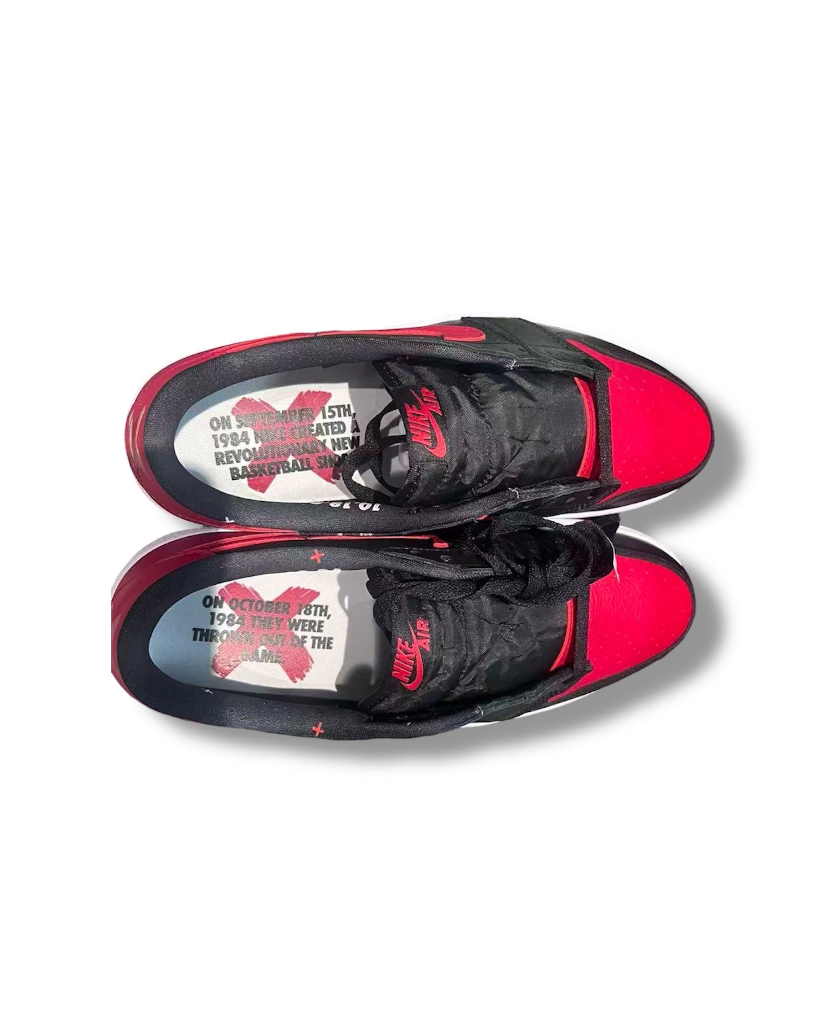 Air Jordan 1 Low OG "Banned" 2026