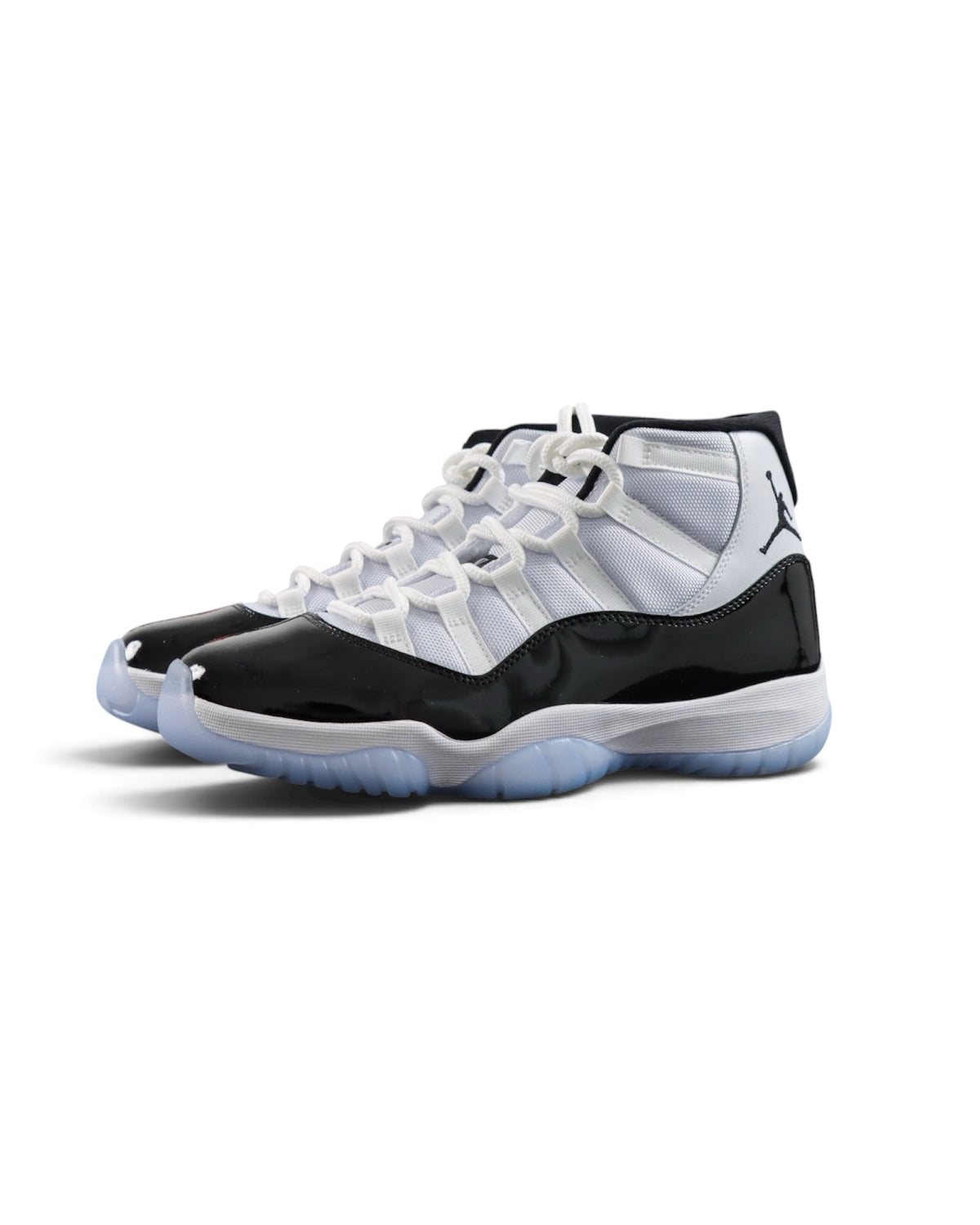 Air Jordan 11 High “Concord”