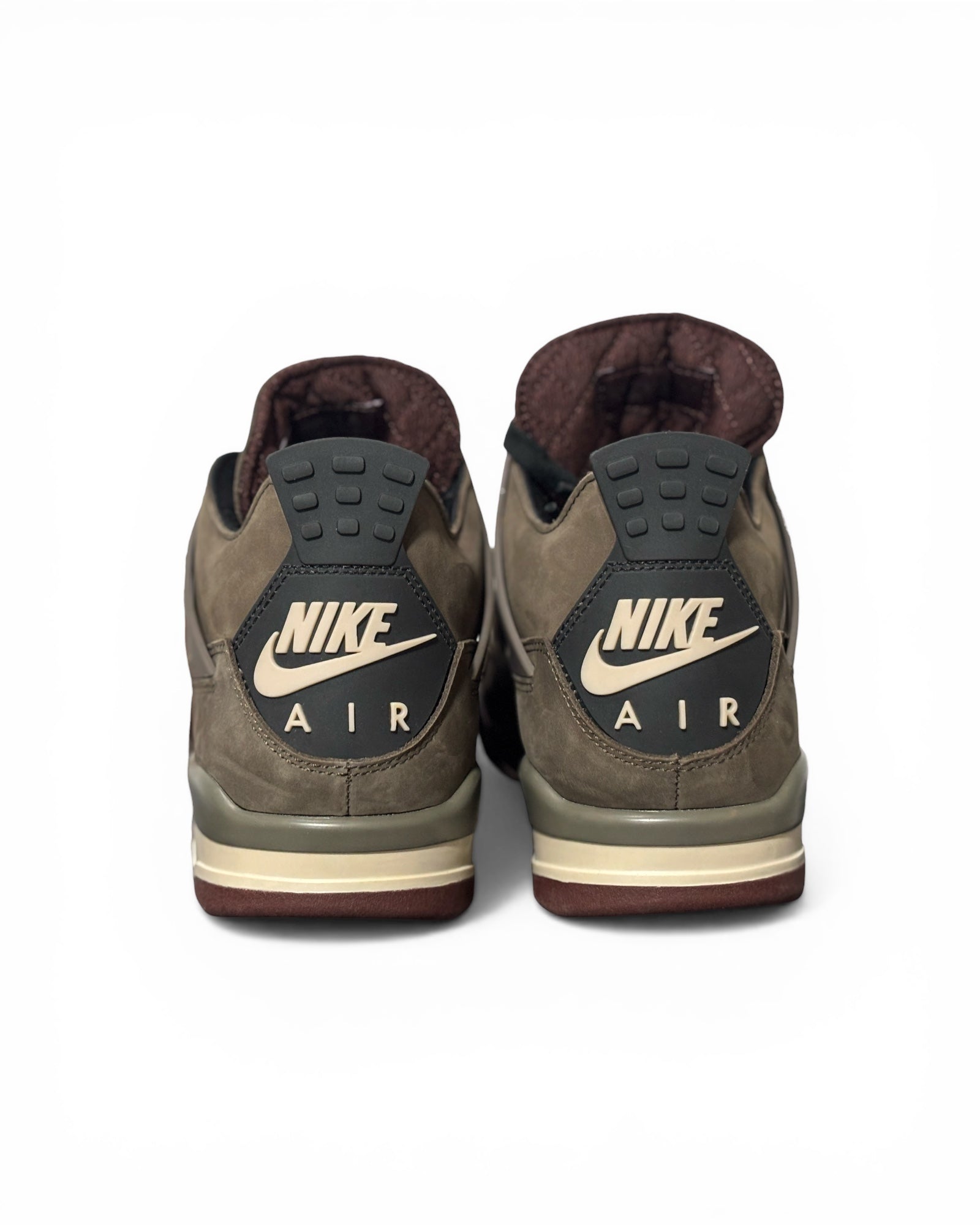Air Jordan 4 x A Ma Maniere “Dark Mocha”