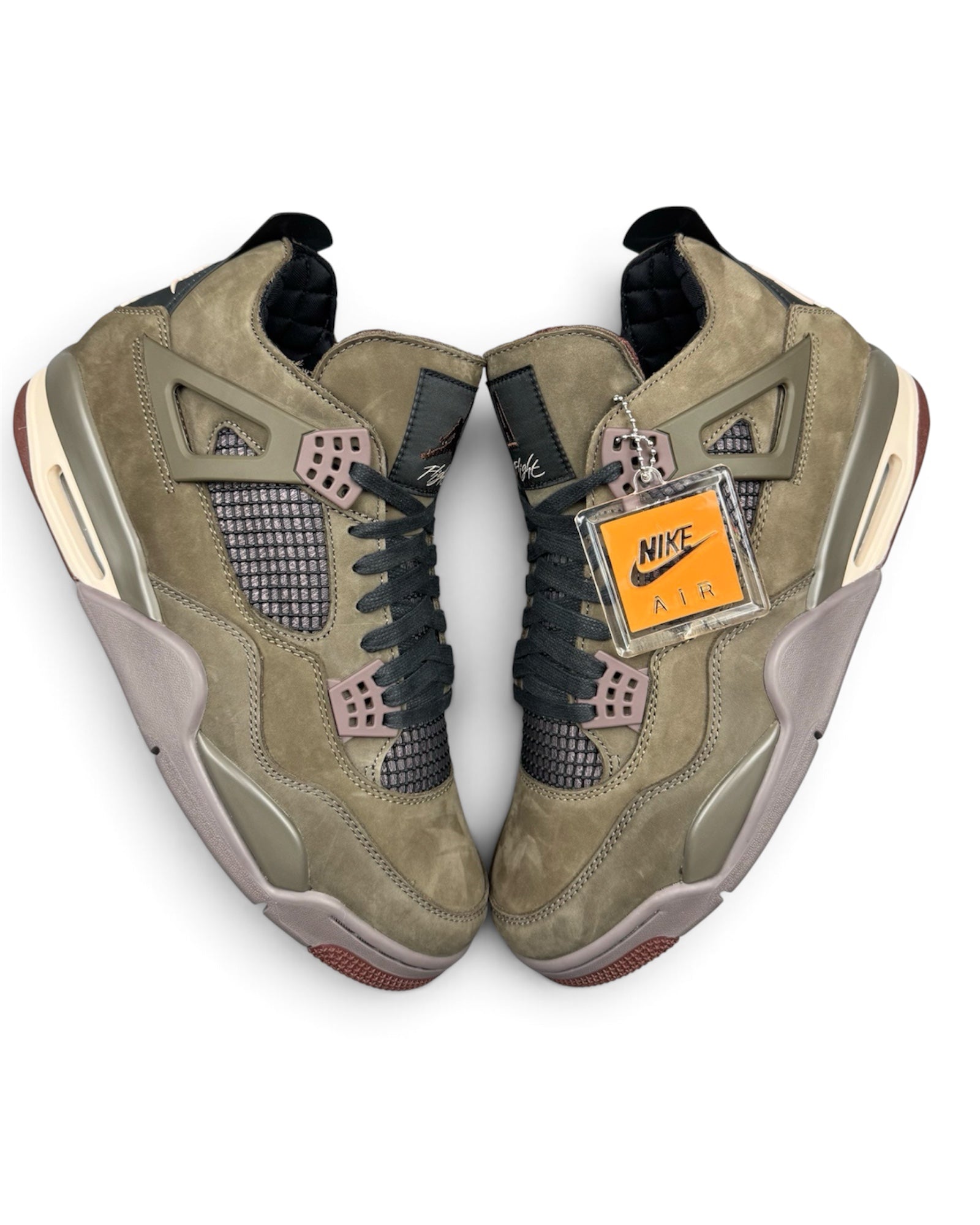 Air Jordan 4 x A Ma Maniere “Dark Mocha”