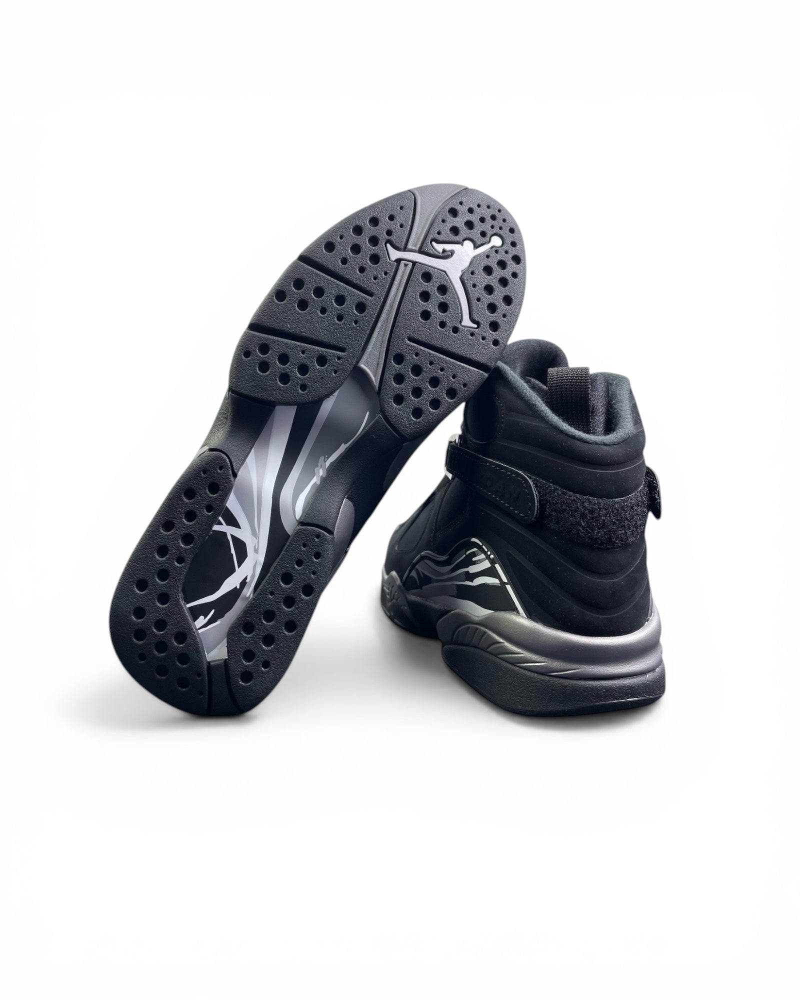 Air Jordan 8 "Chrome” 2026