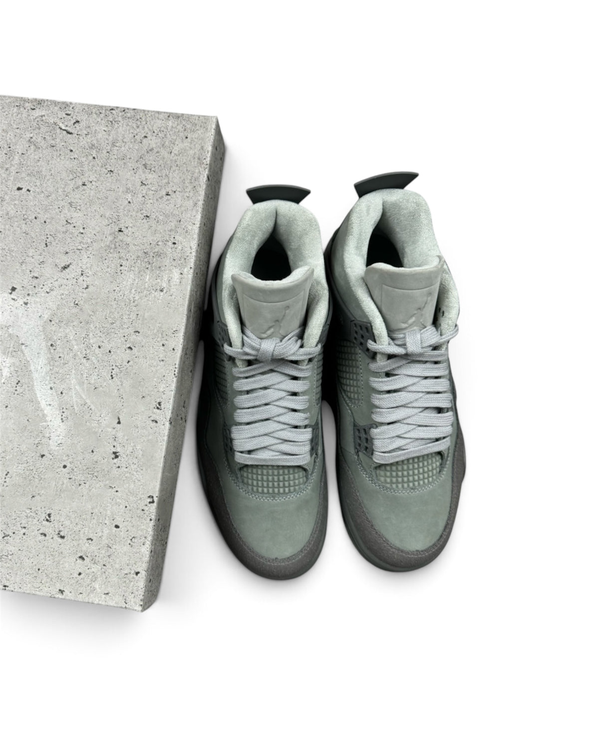 Air Jordan 4 Retro "Wet Cement" Paris Olympics