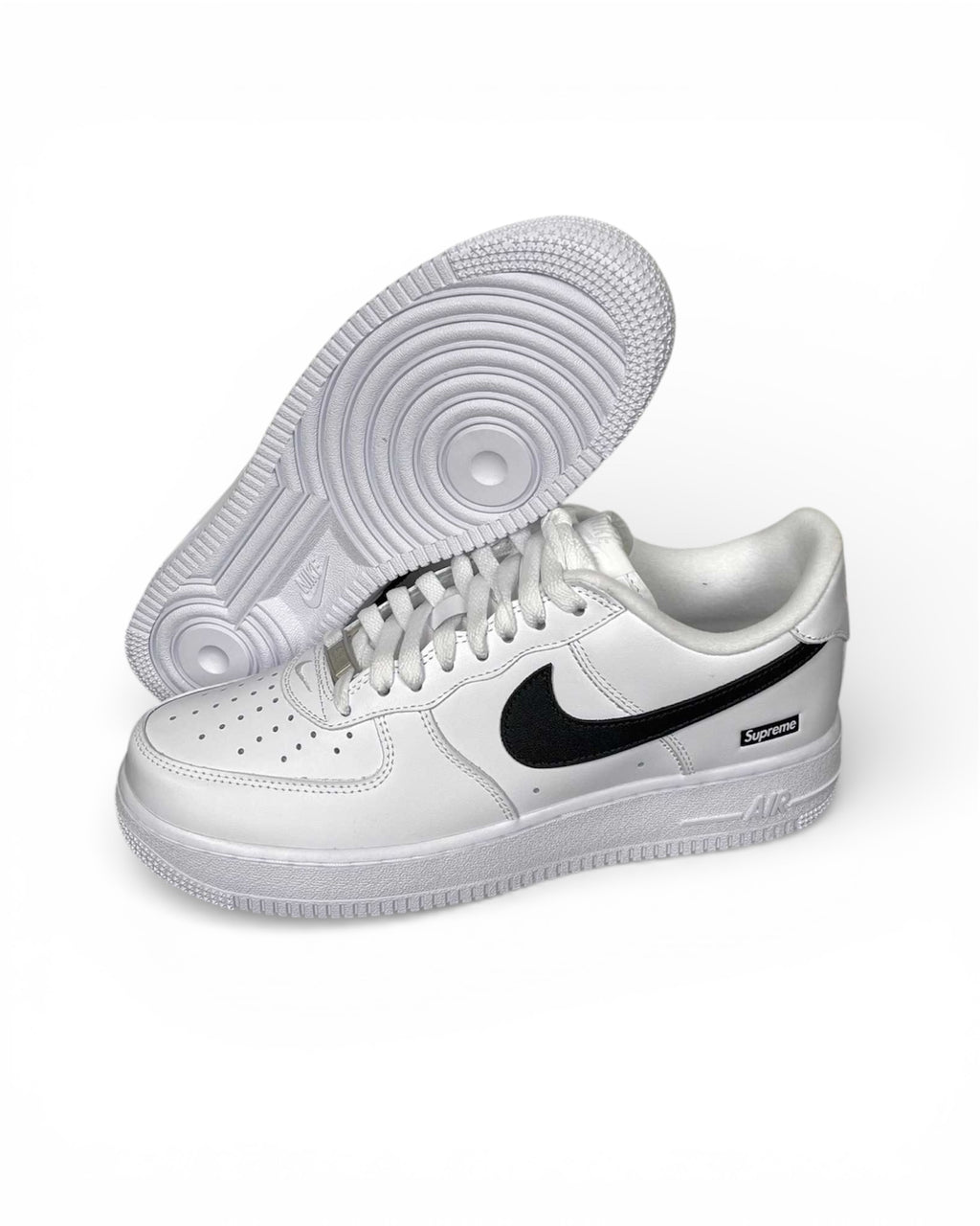 Air Force 1 Low "Supreme Black White"