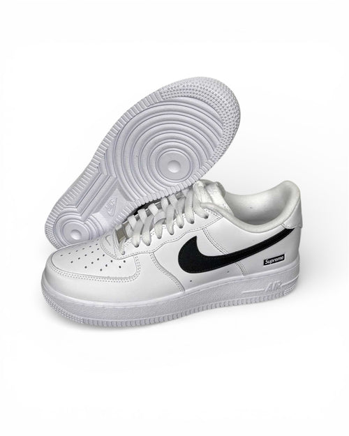 Air Force 1 Low "Supreme Black White"