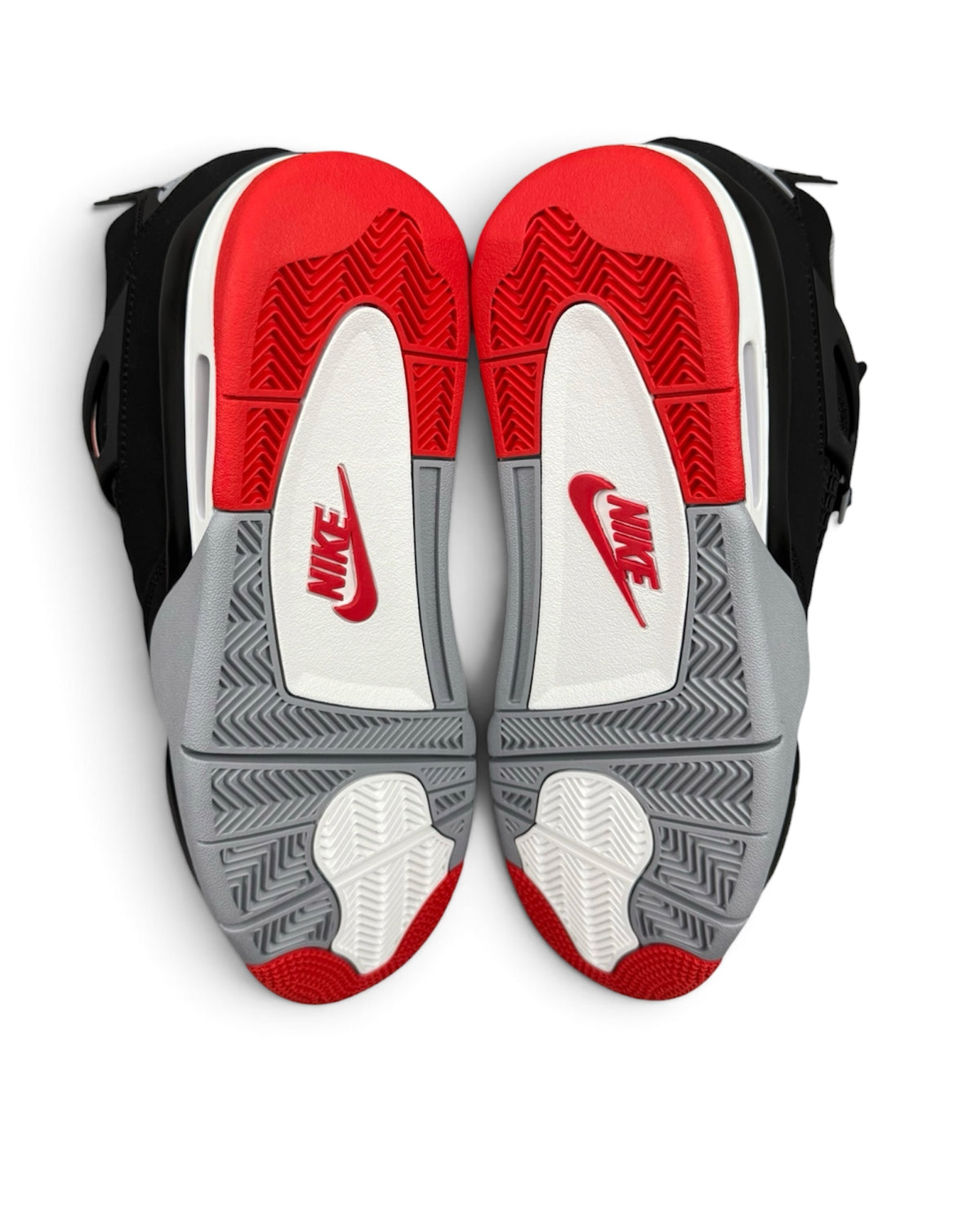 Air Jordan 4 “Bred” 2026