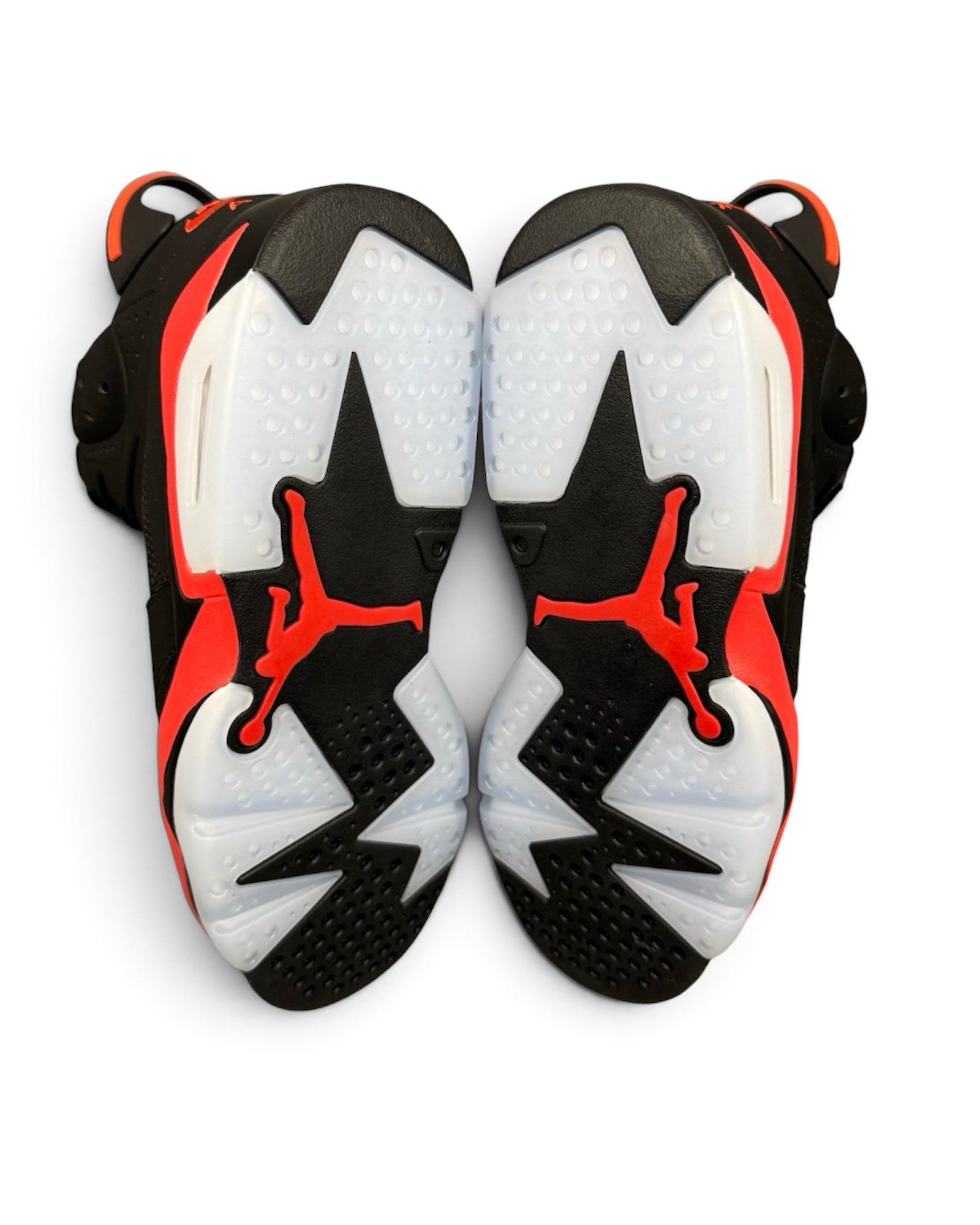 Air Jordan 6 "Reverse Infrared" 2026