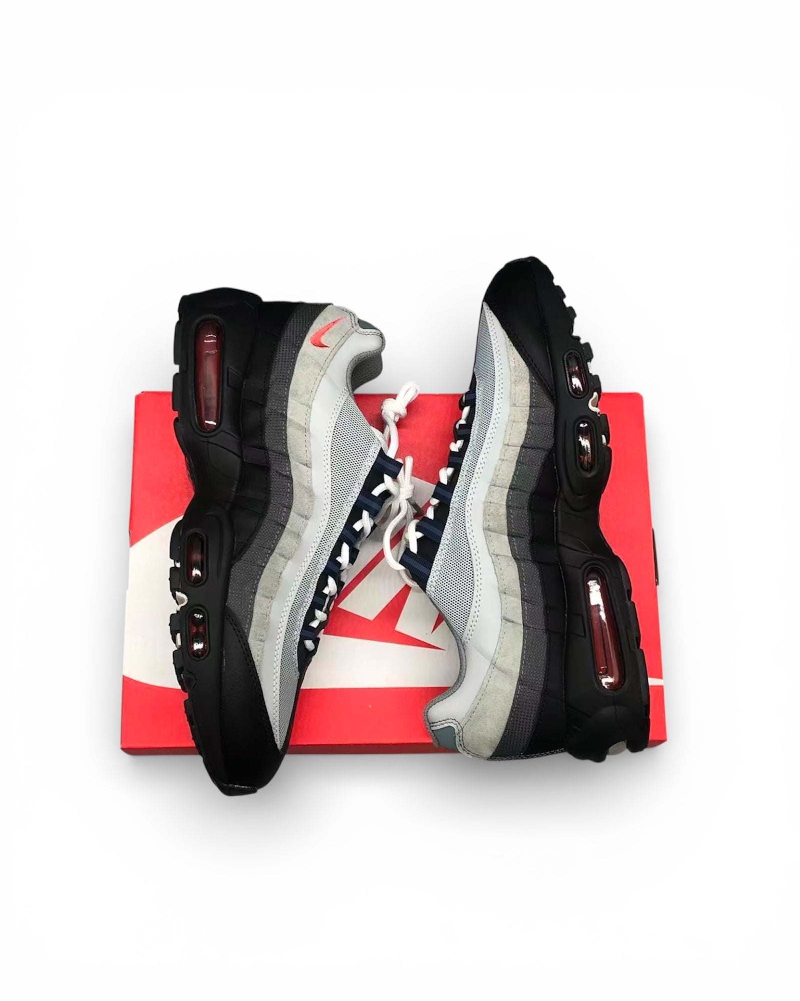Air Max 95 "Track Red Smoke Grey"