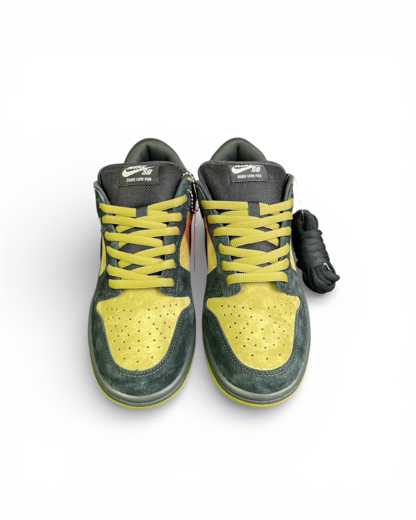 Dunk SB x Supreme 94 "Camper Green/Black"