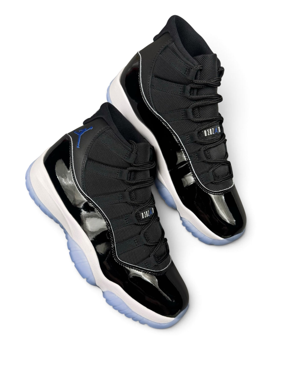 Air Jordan 11 “Space Jam” 2026