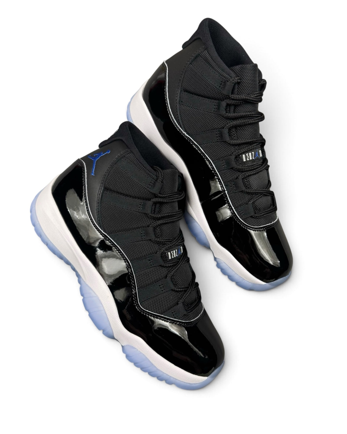 Air Jordan 11 “Space Jam” 2026